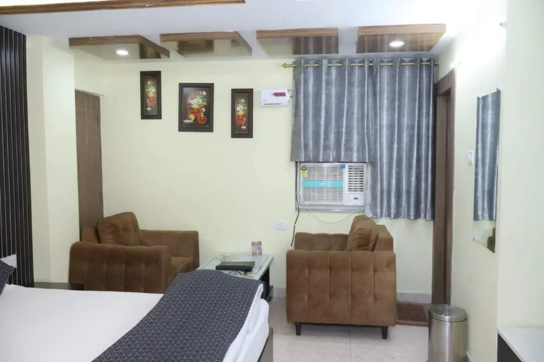 Bed in Hotel Prem Residency