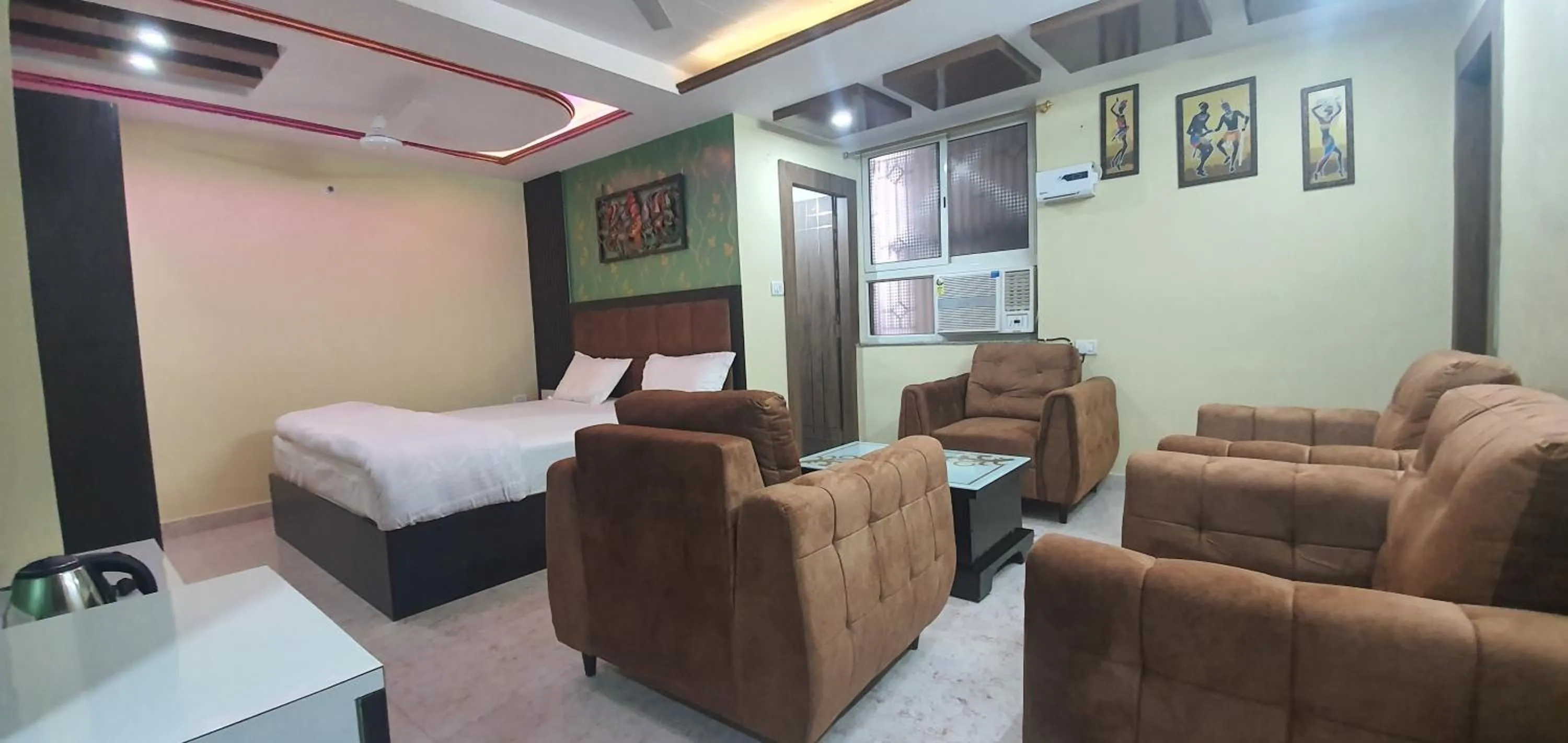 Bed in Hotel Prem Residency