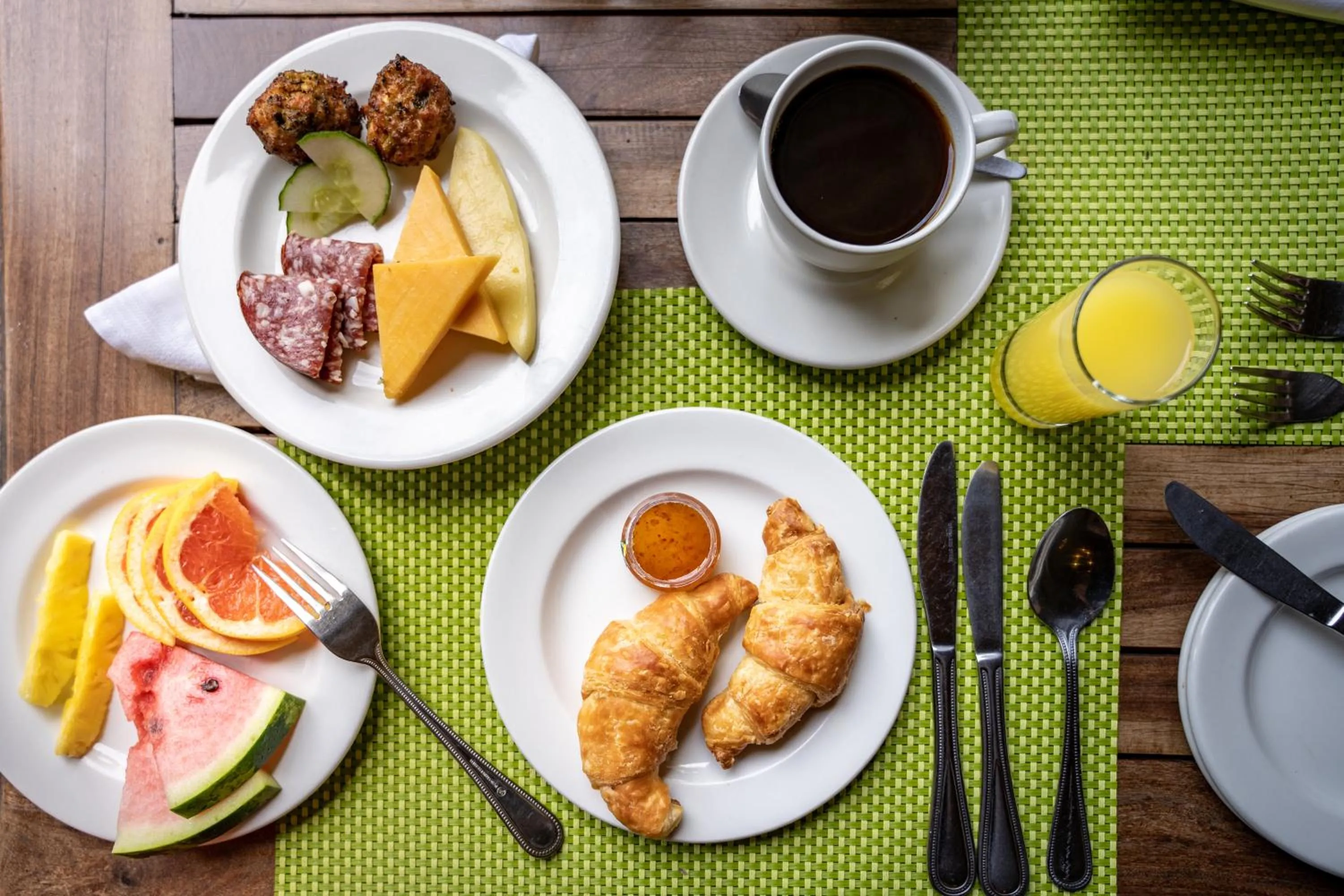 Breakfast in Chobe Safari Lodges