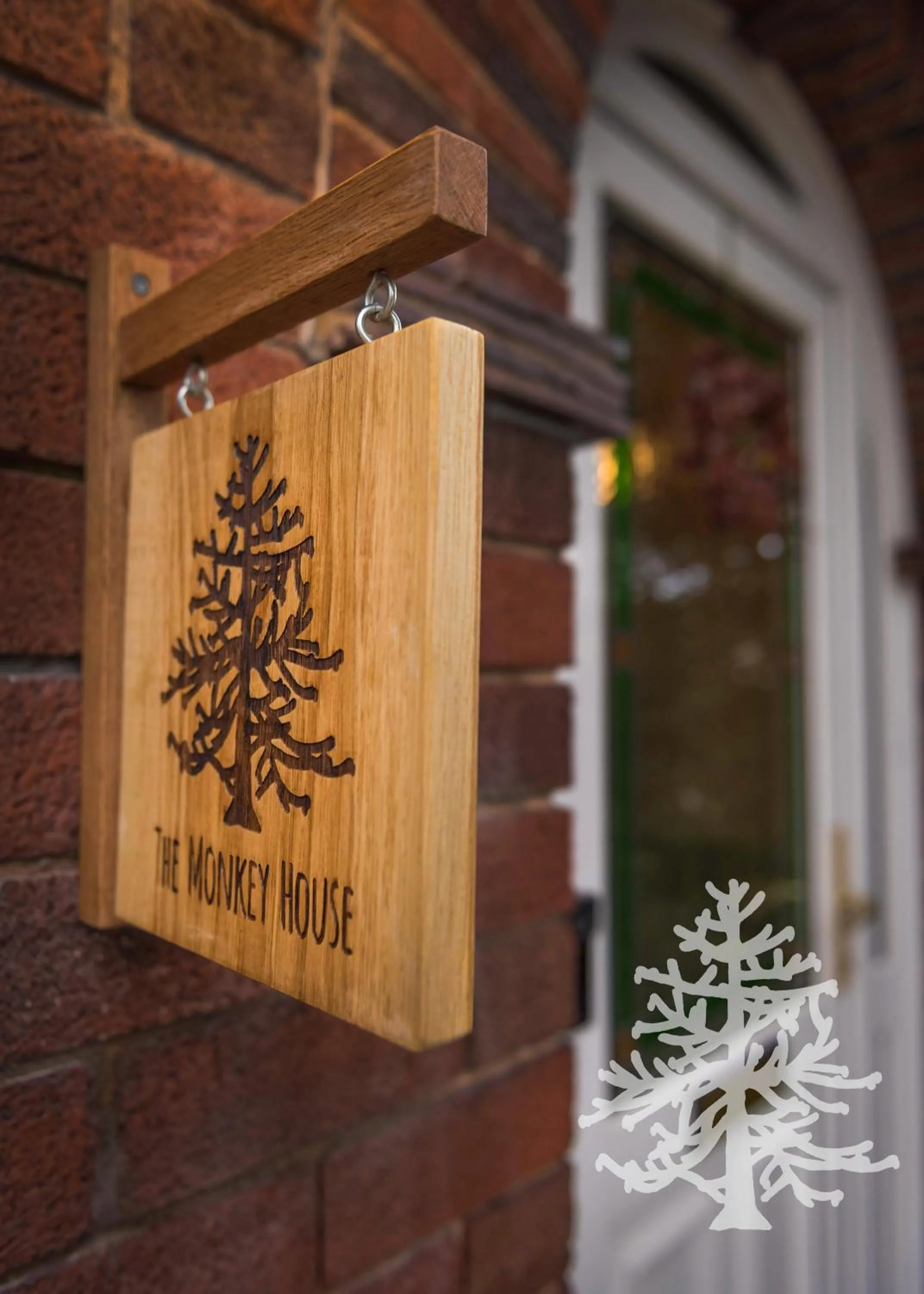 Facade/entrance in The Monkey House B&B