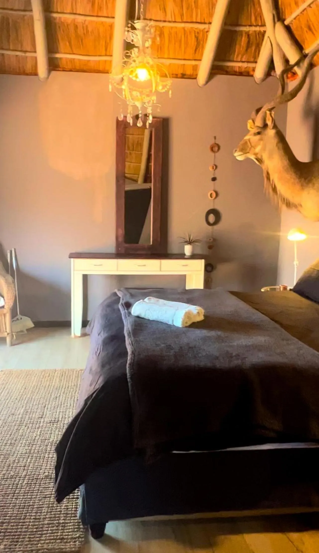 Bedroom in Simba Safaris African Pride Exotic Lodge