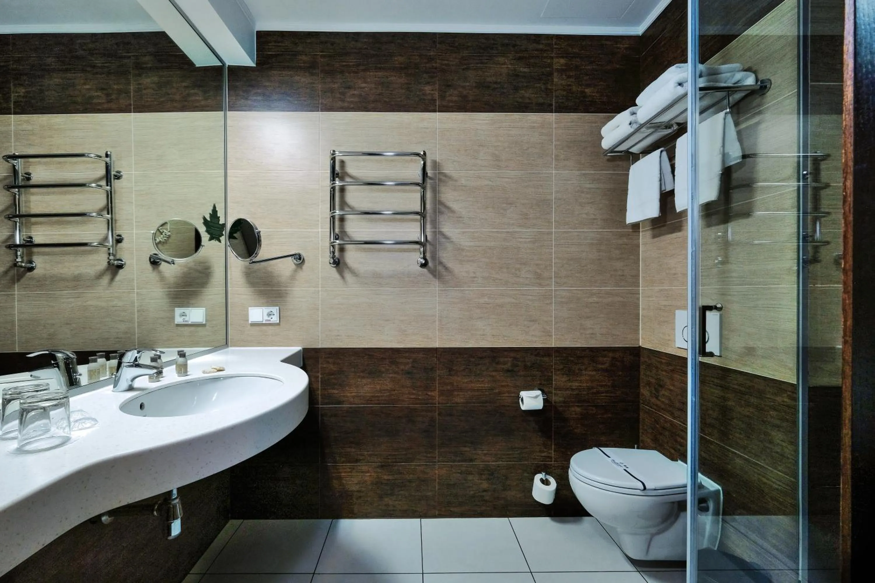 Shower in Rius Hotel Lviv