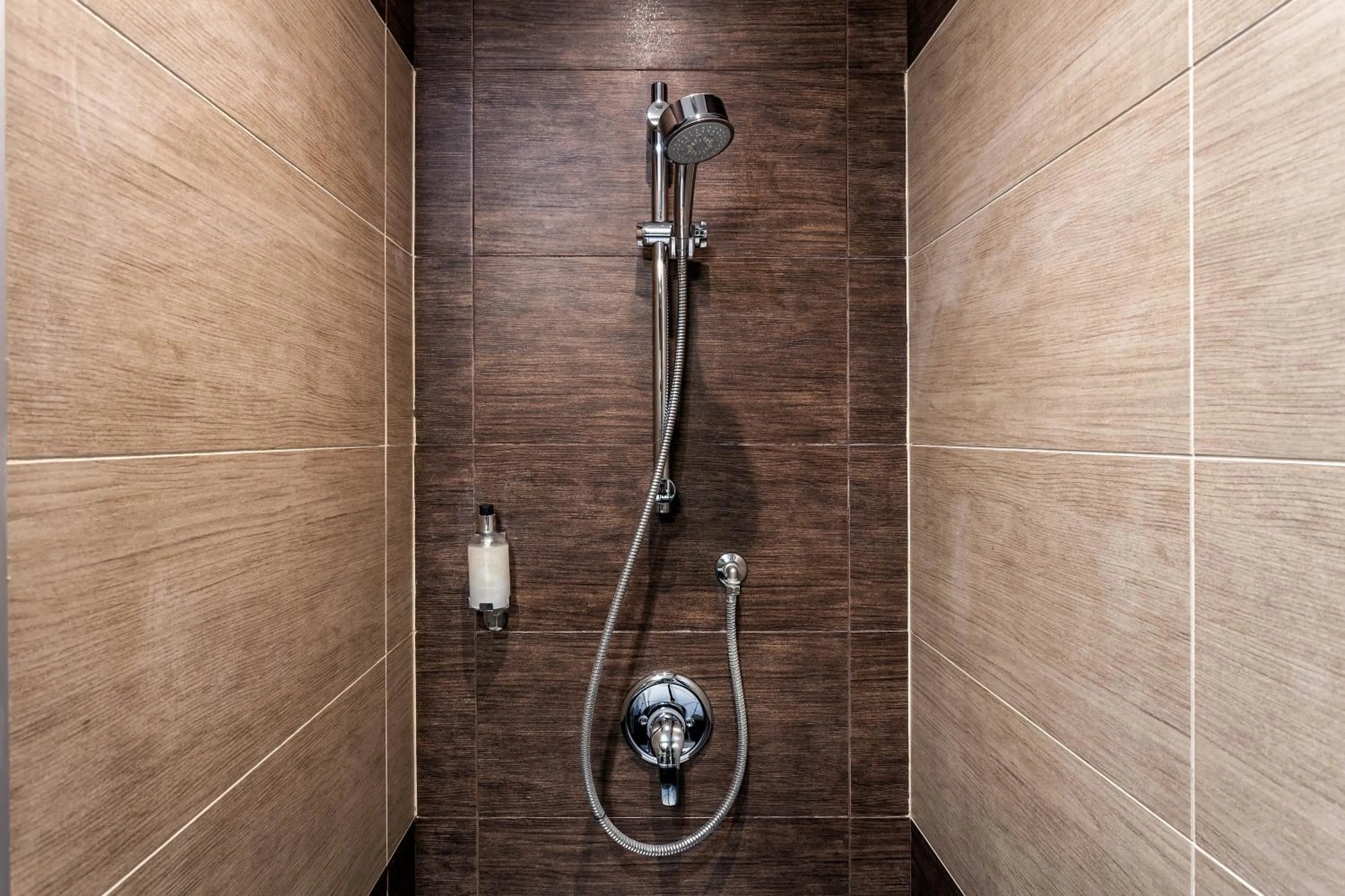 Shower in Rius Hotel Lviv