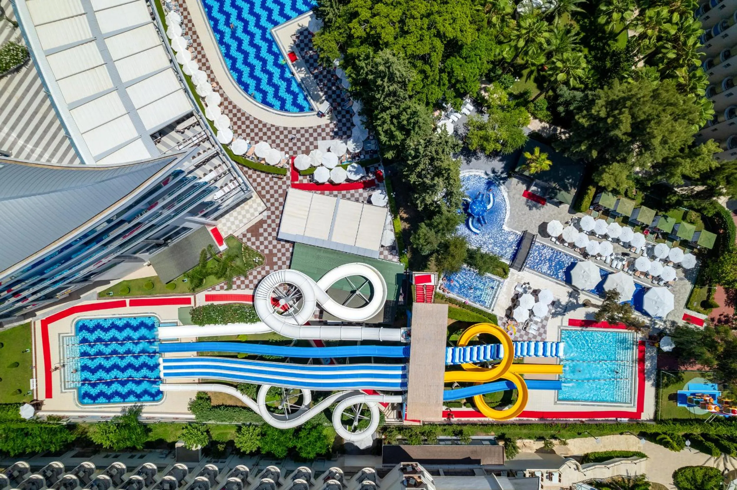 Bird's eye view in Botanik Platinum Hotel