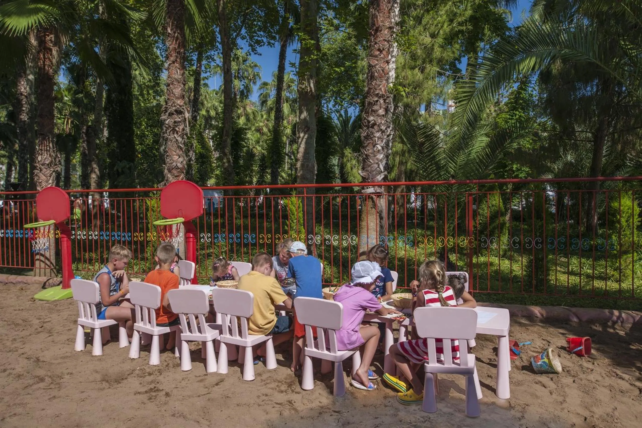 Children play ground in Botanik Platinum Hotel