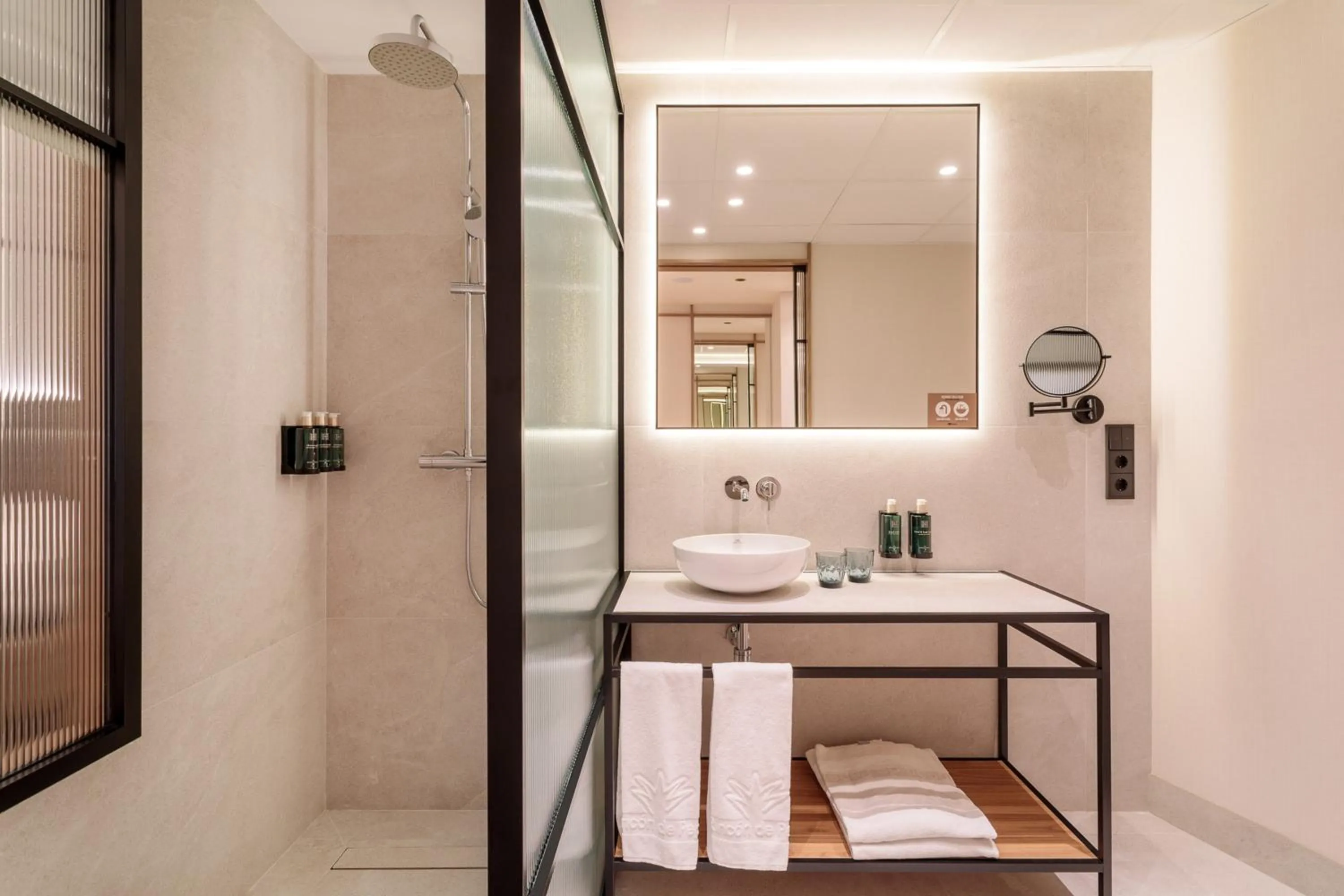 Shower in Hotel Murcia Rincón de Pepe Affiliated by Meliá