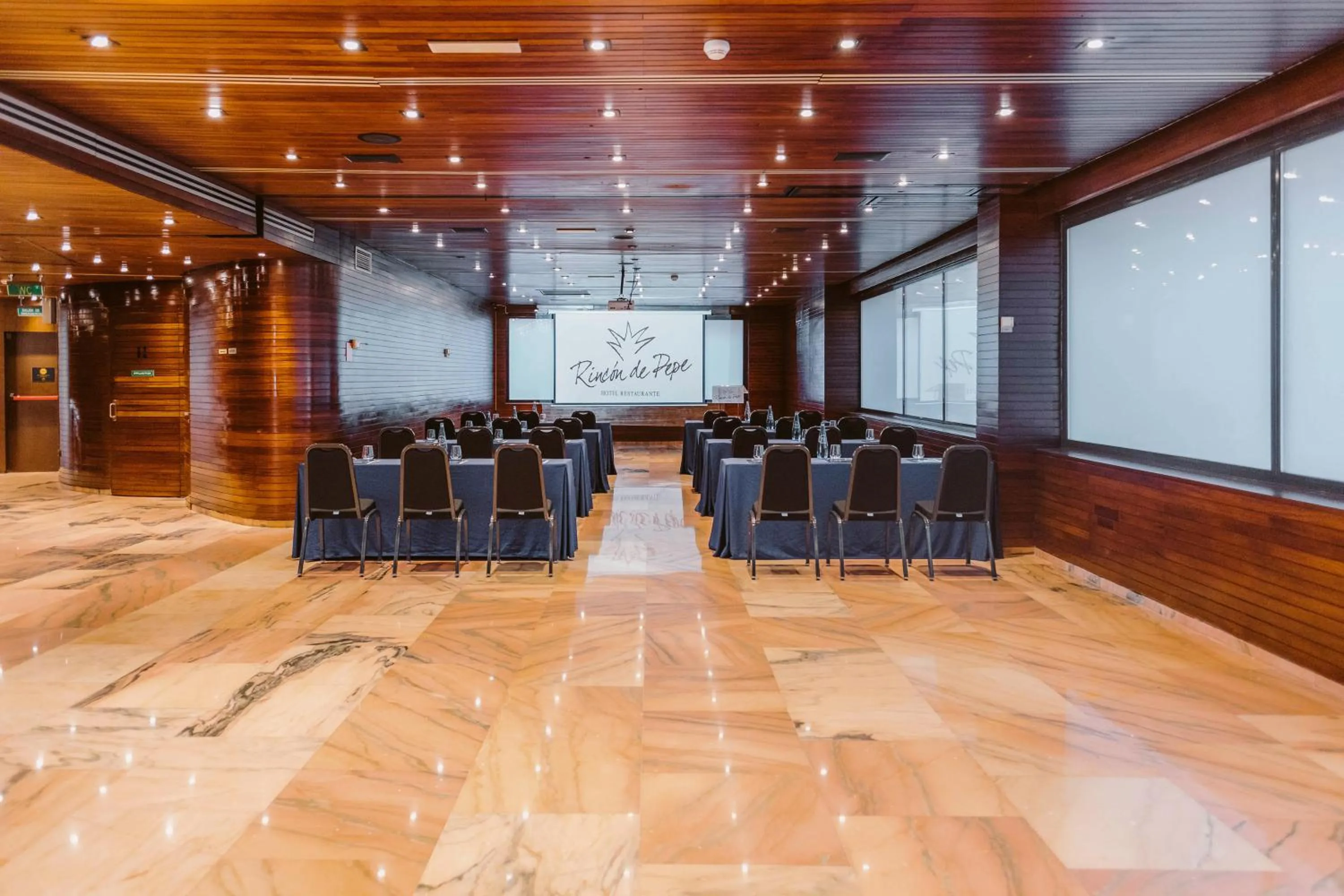 Meeting/conference room in Hotel Murcia Rincón de Pepe Affiliated by Meliá