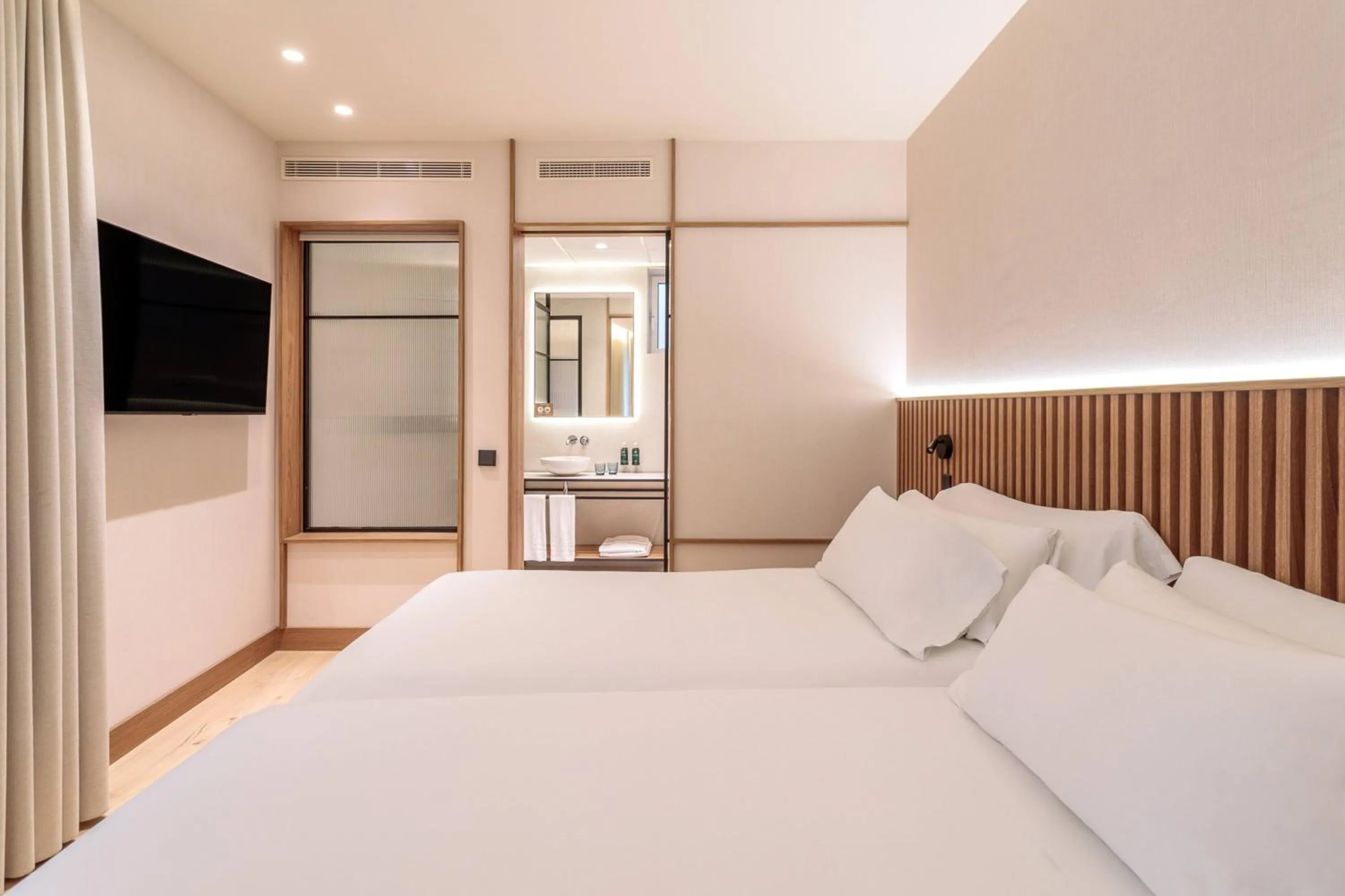 Bed in Hotel Murcia Rincón de Pepe Affiliated by Meliá