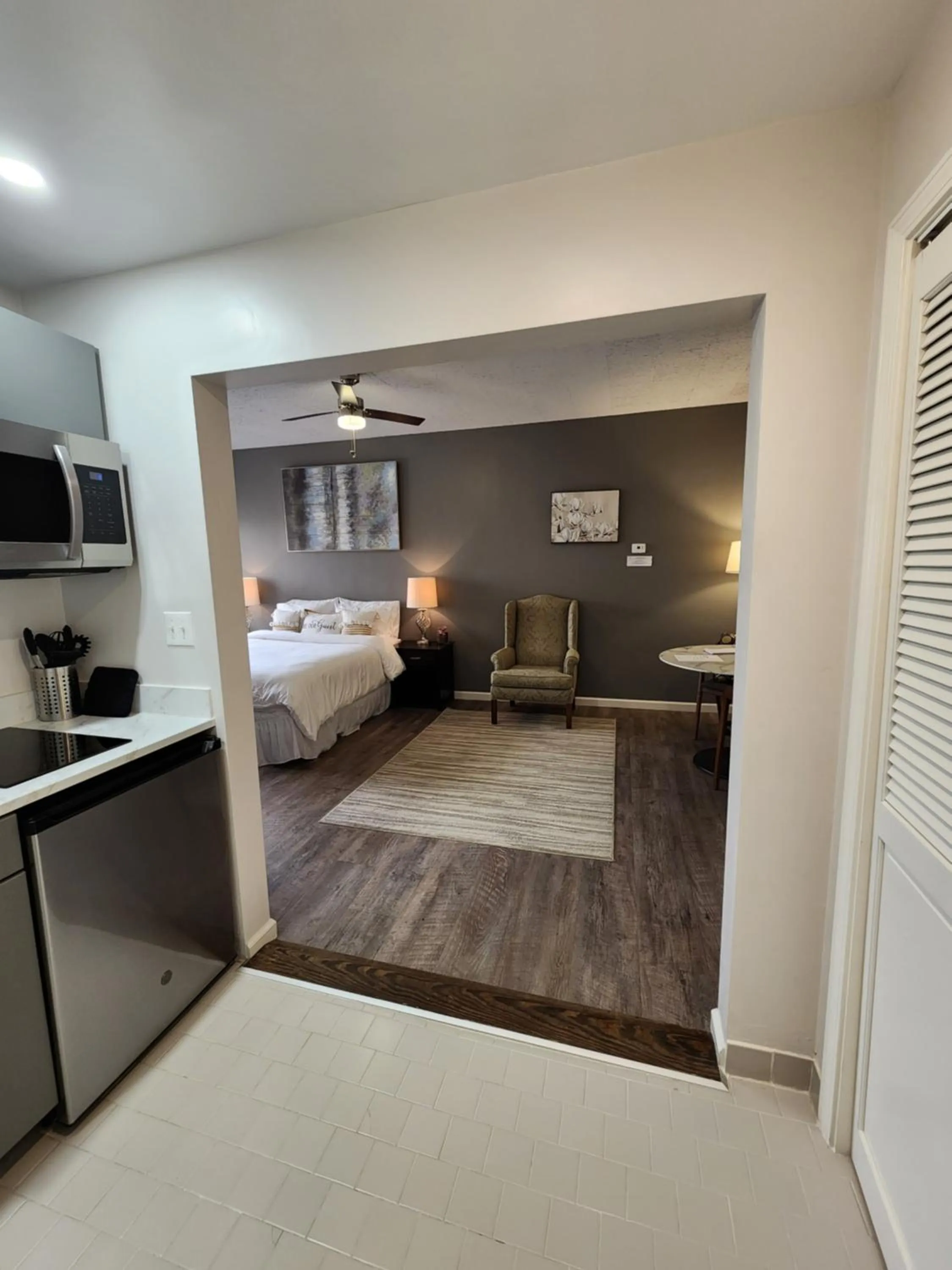 Bed in Hotel Phillips