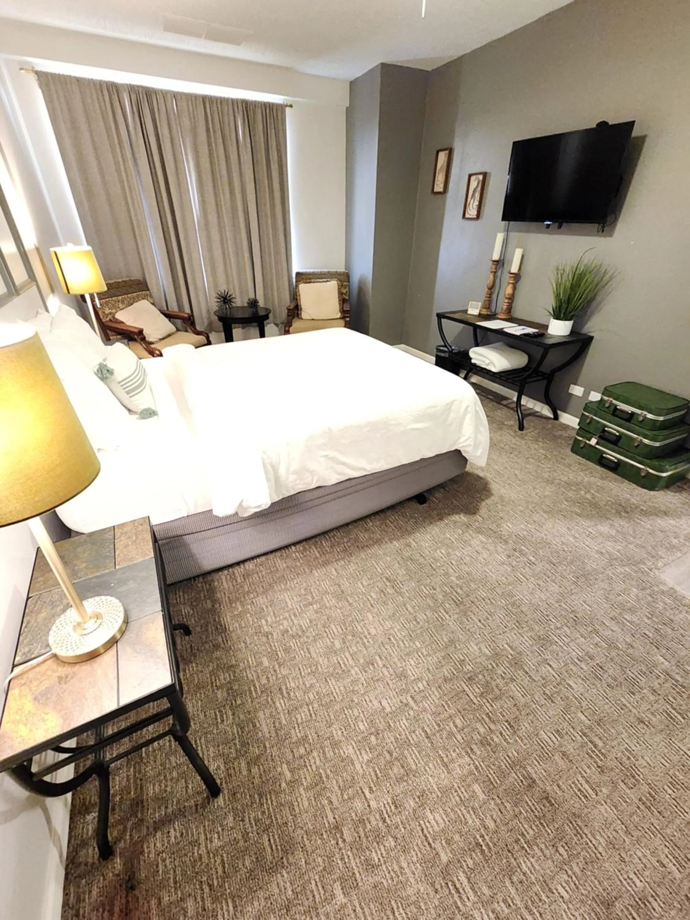 Bed in Hotel Phillips