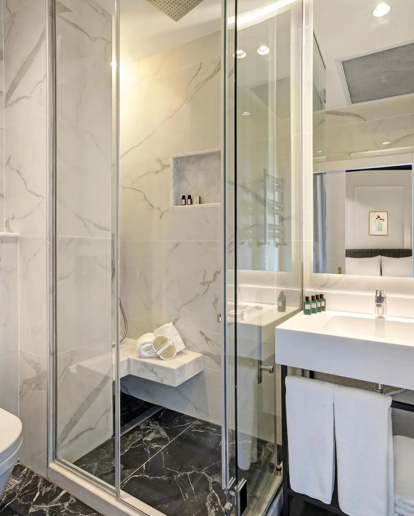 Shower in The Trinity Hotel Taksim - Special Category