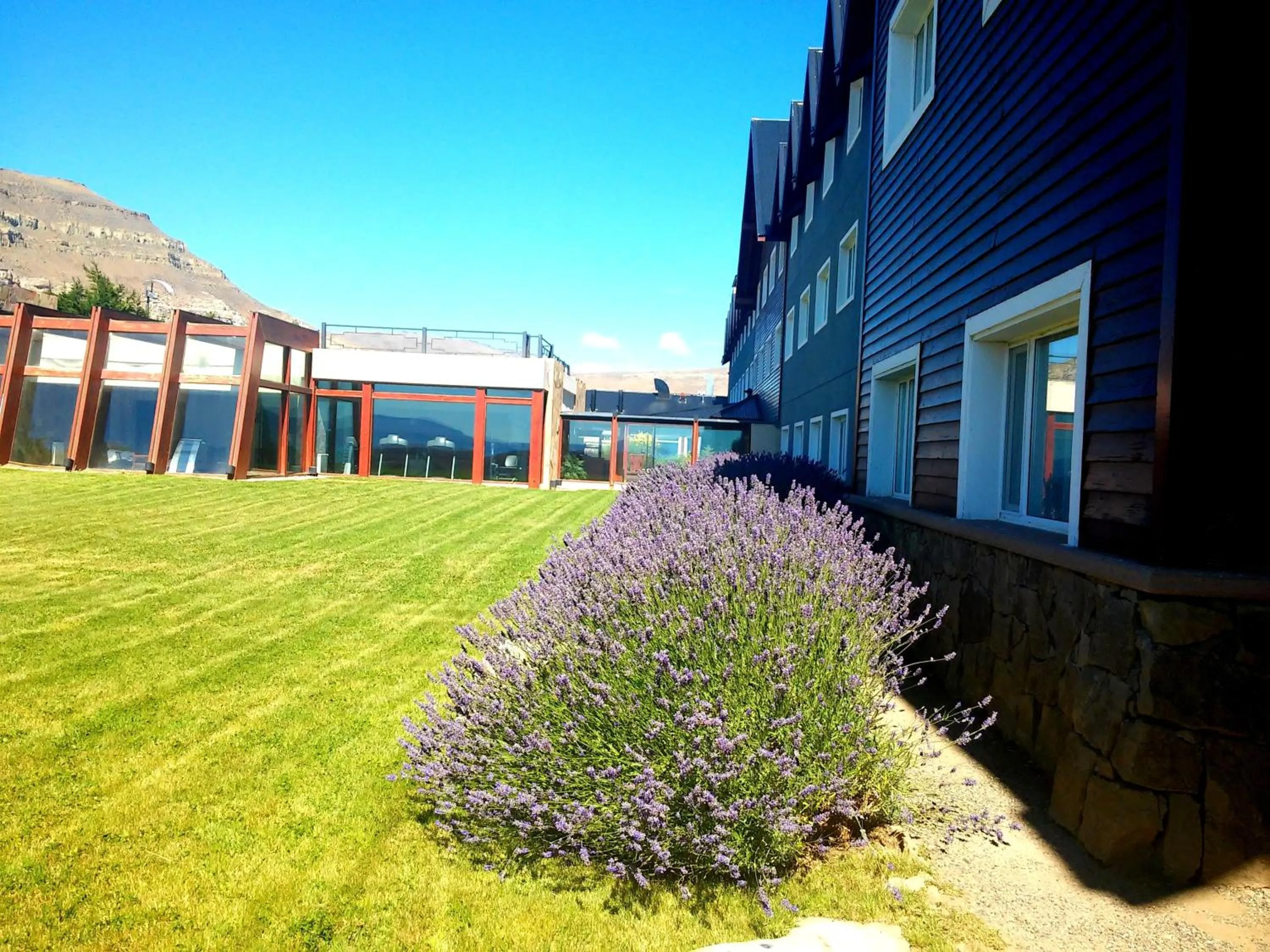 Property building in Alto Calafate Hotel