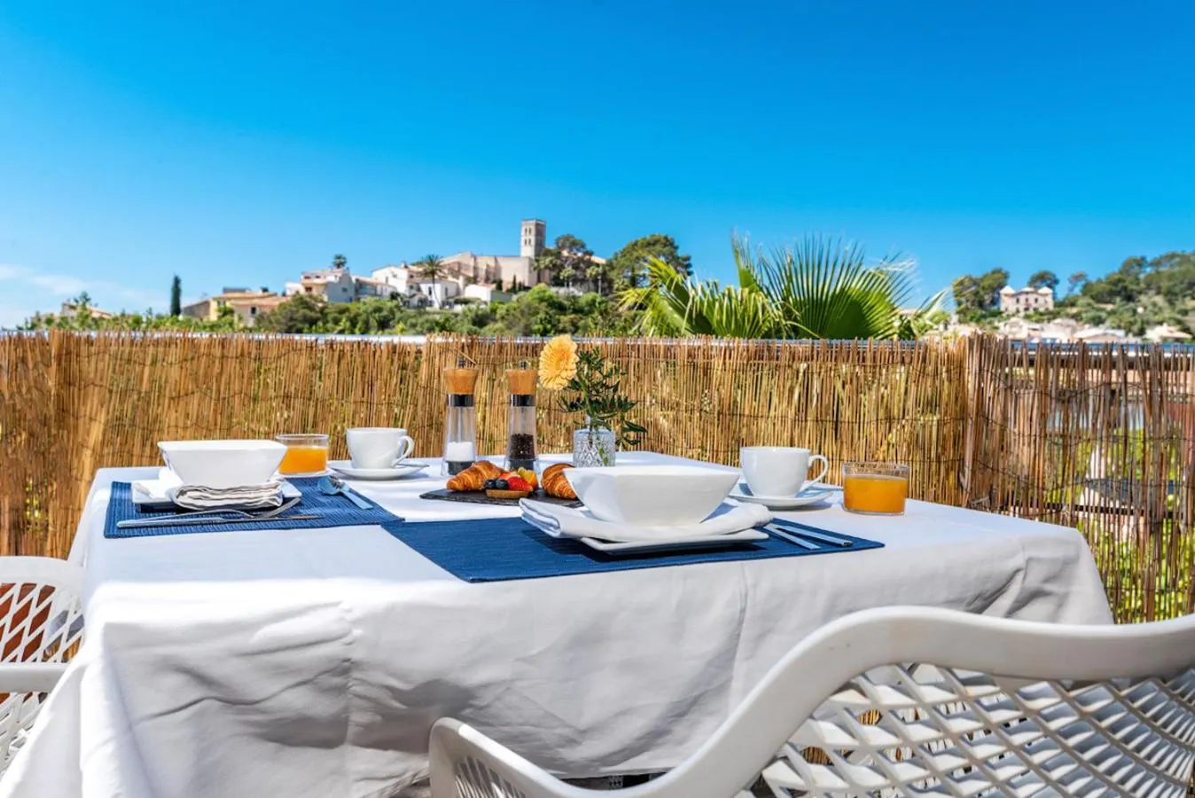 Restaurant/places to eat in Finca Son Arnau