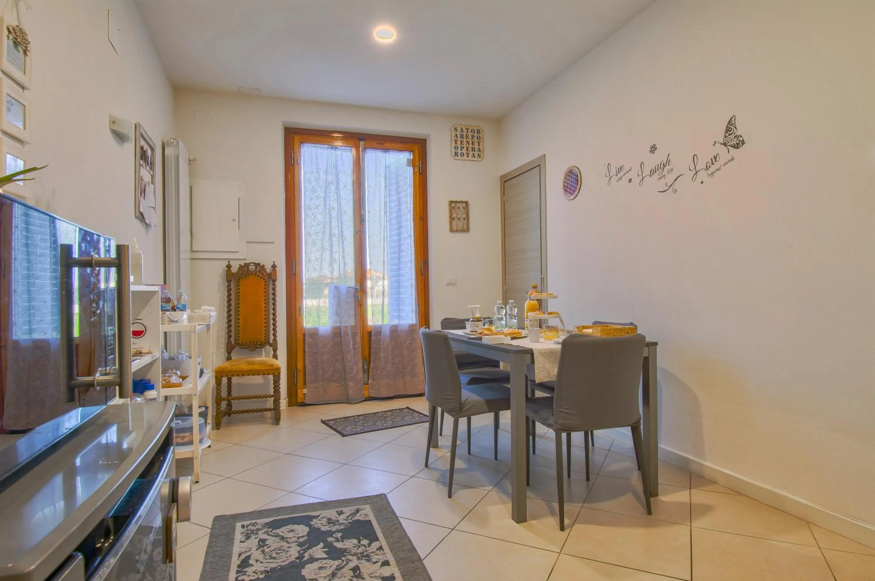 B&B Le Rose di Gori Cristina