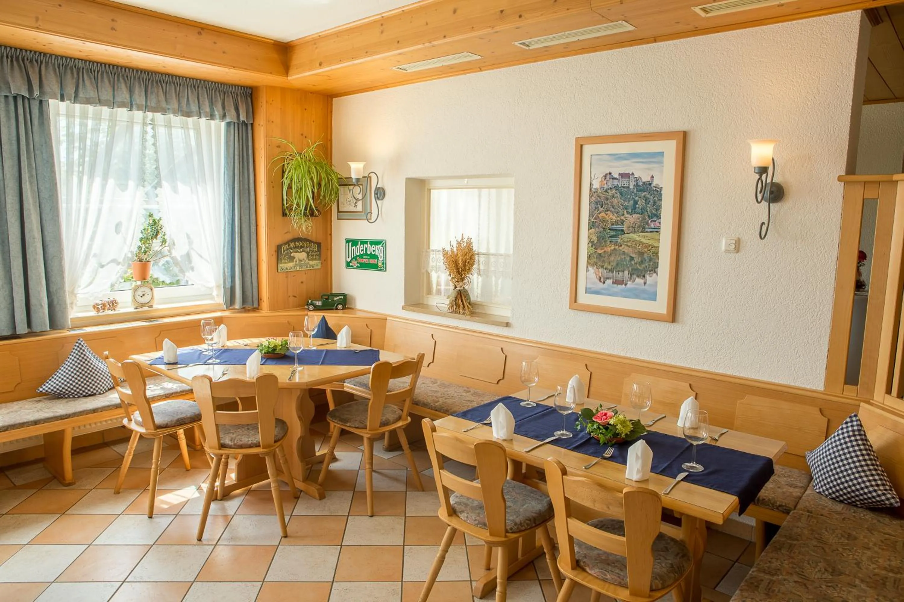 Restaurant/places to eat in Landgasthof Weberhans