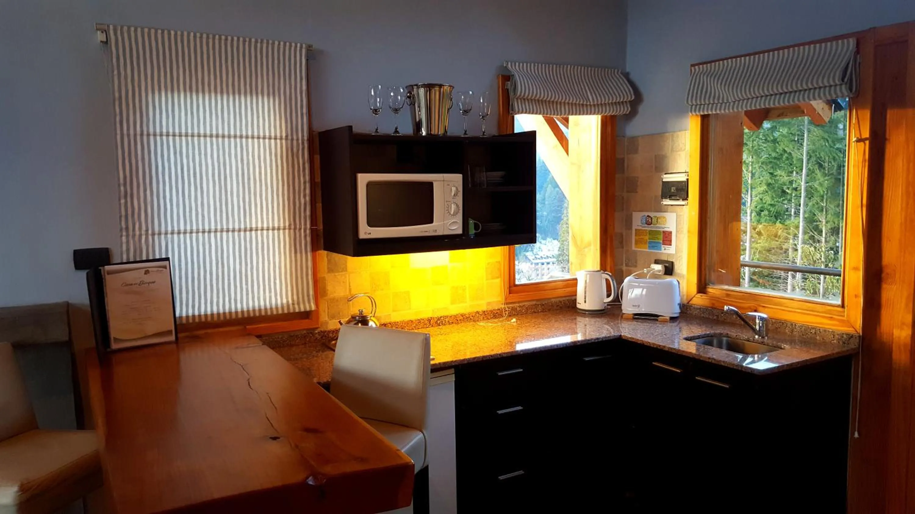 Kitchen or kitchenette in Casa Del Bosque Aparts