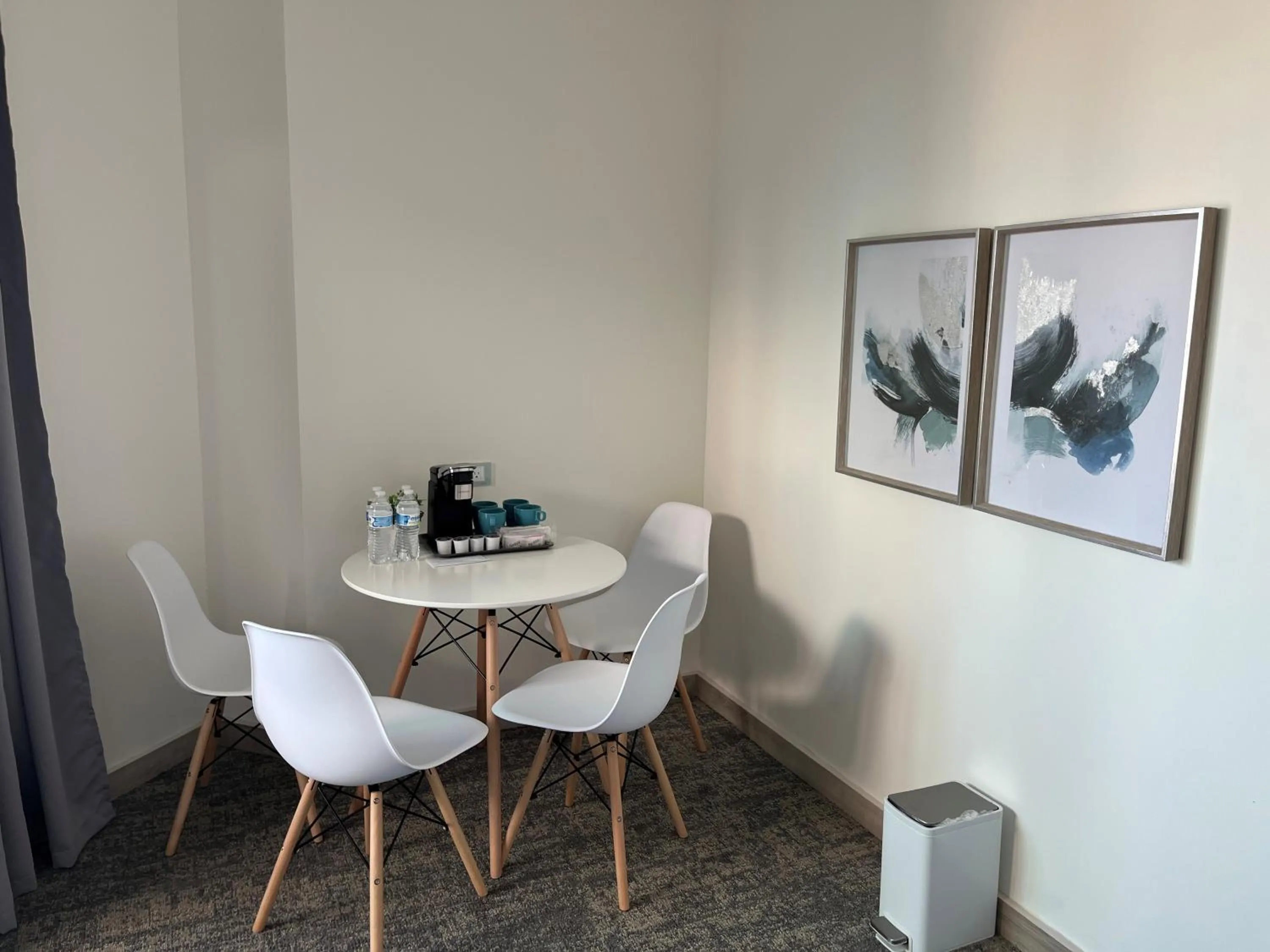 Living room in The Cove Boutique Hotel Adults Only