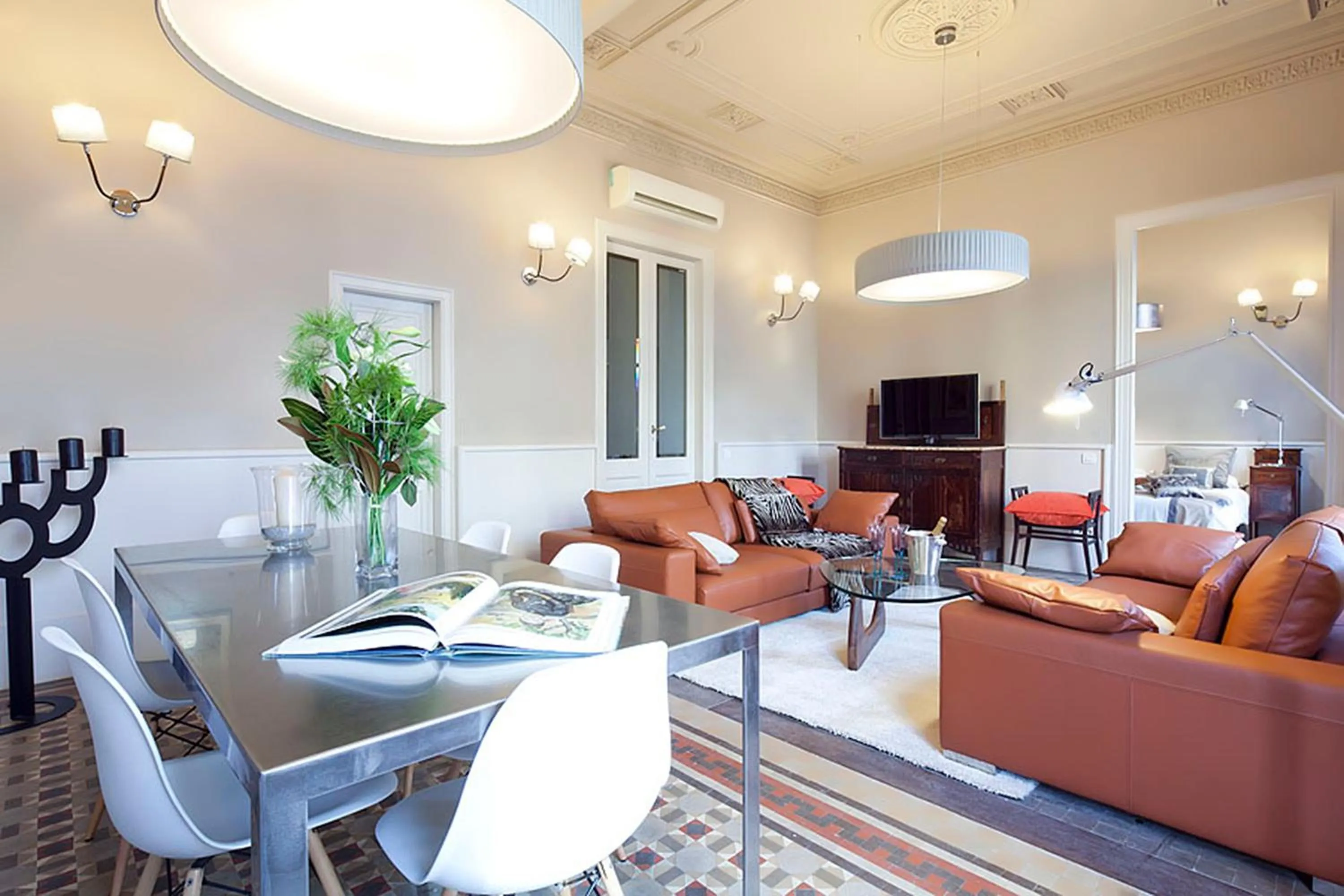 Living room in My Space Barcelona Rambla Catalunya Center