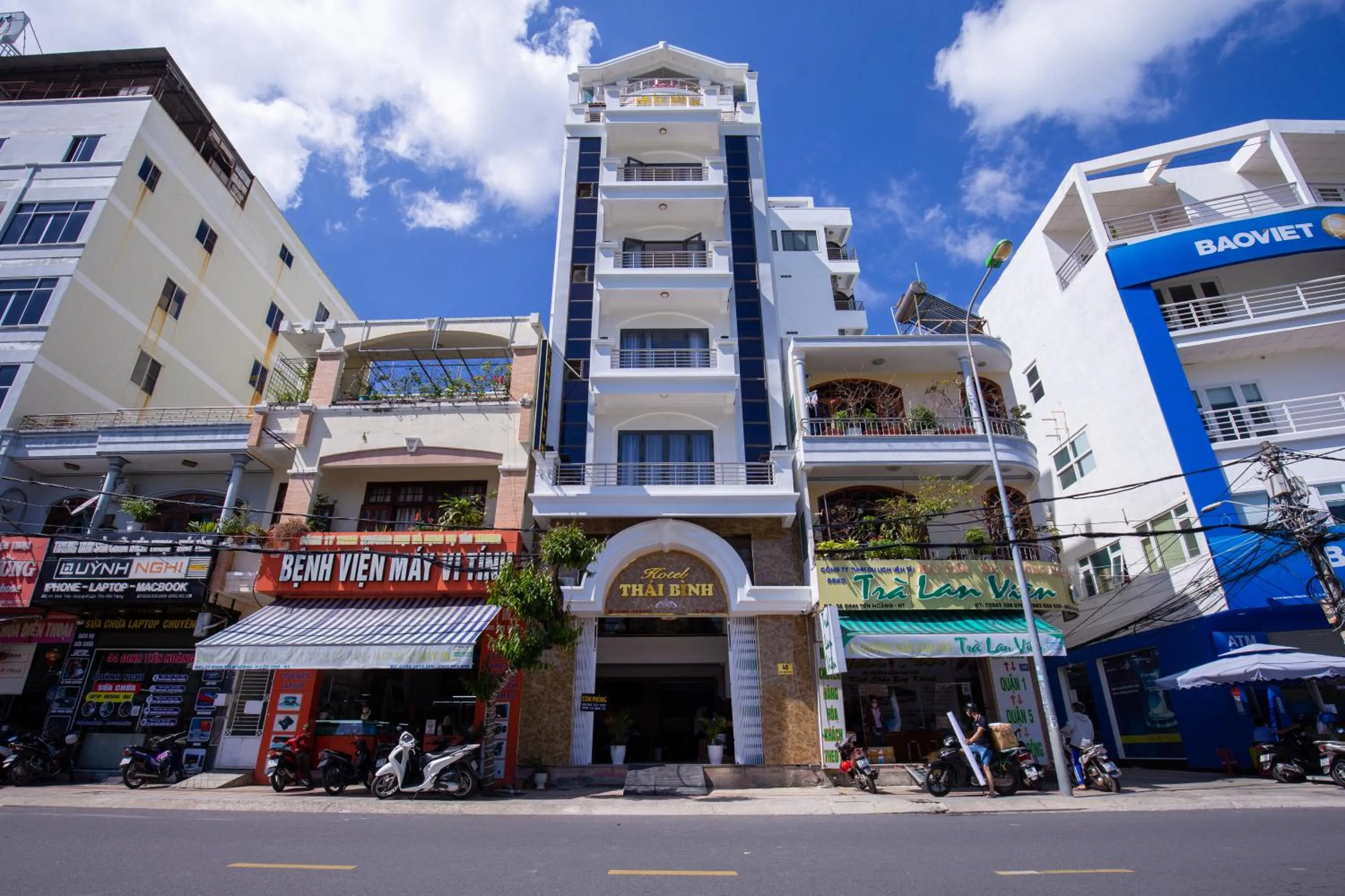 Property building in Khách sạn Thái Bình