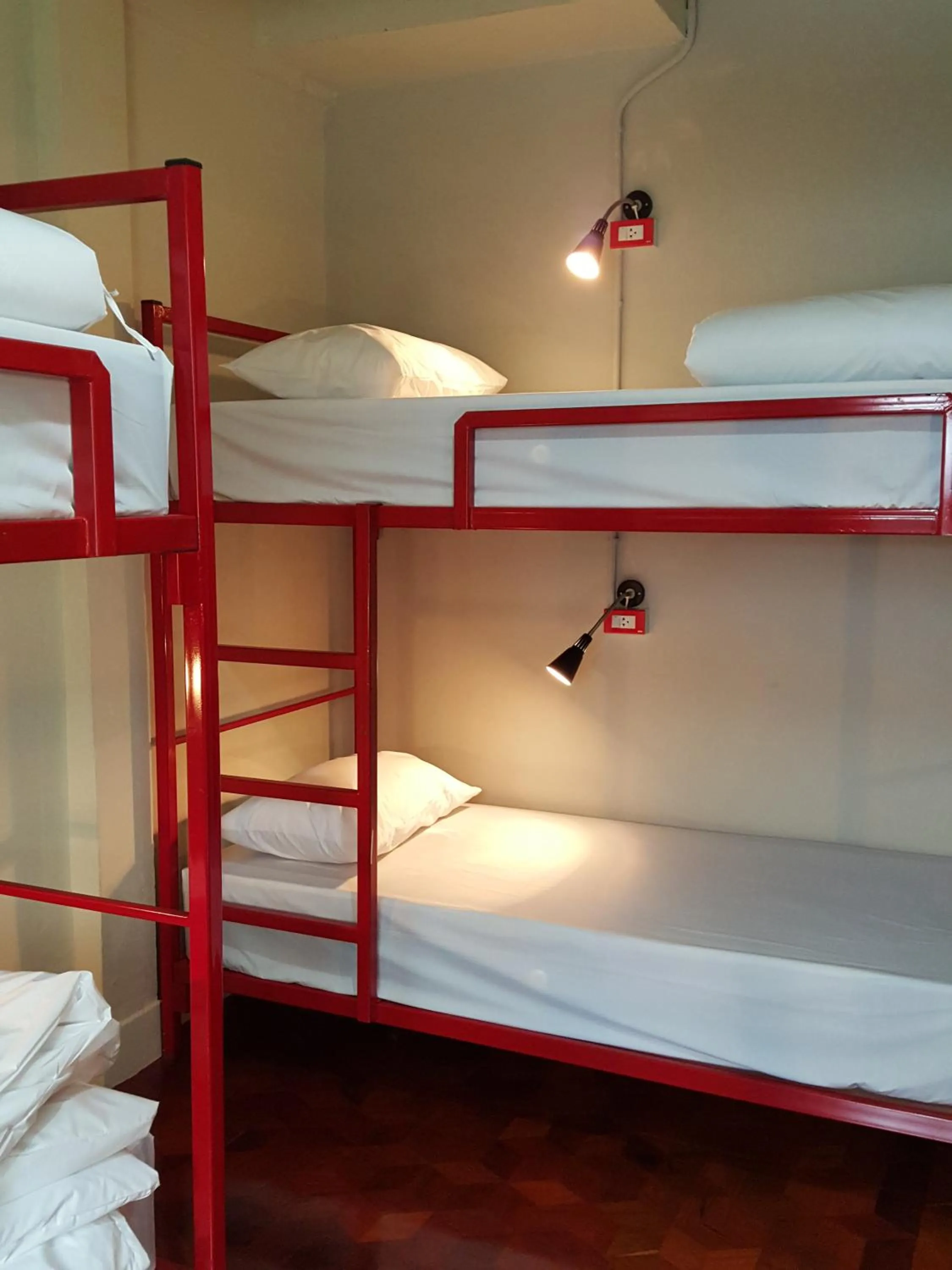 bunk bed, Bed in Bangkok Check Inn @Chareon Krung