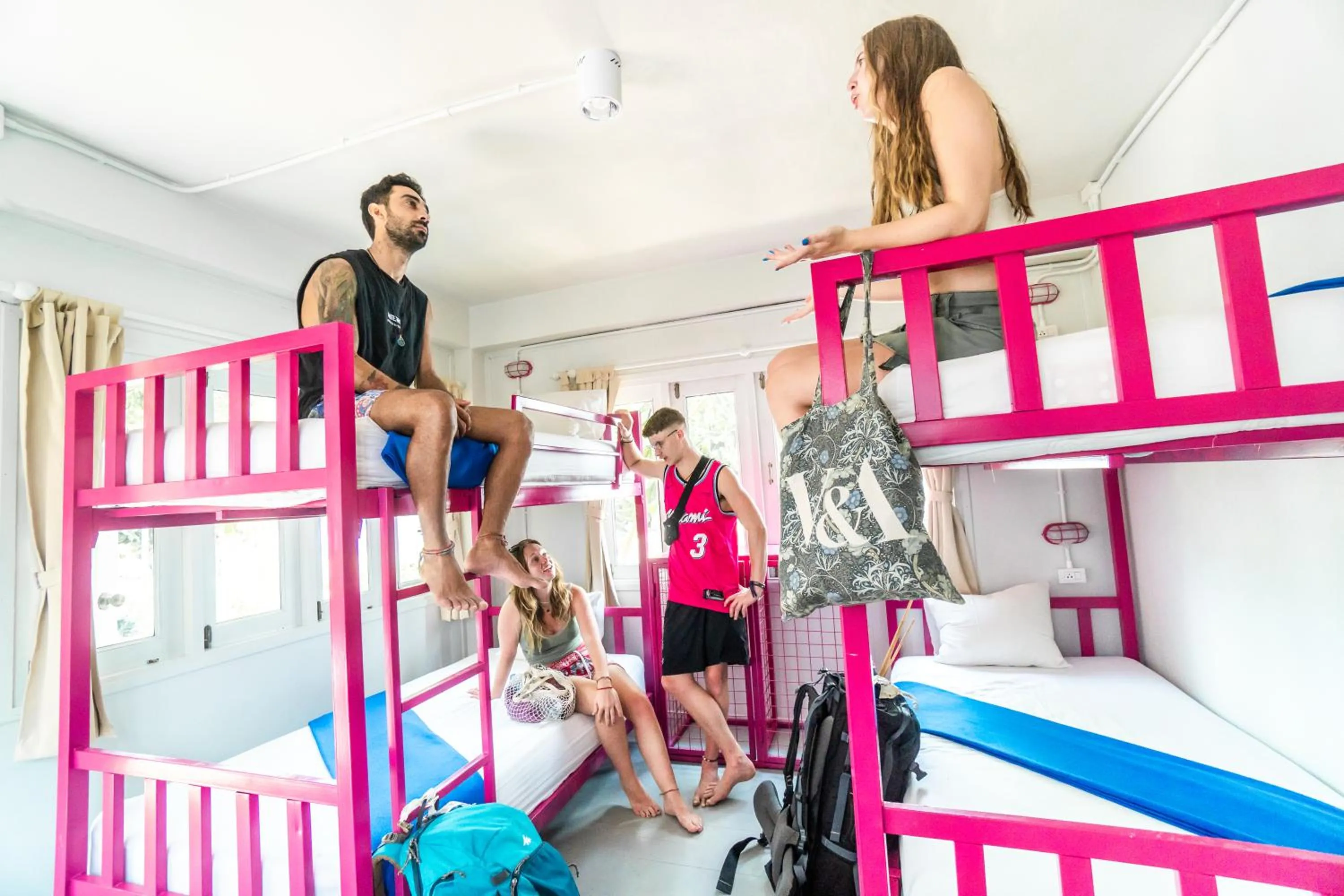 Bed in Slumber Party Koh Tao