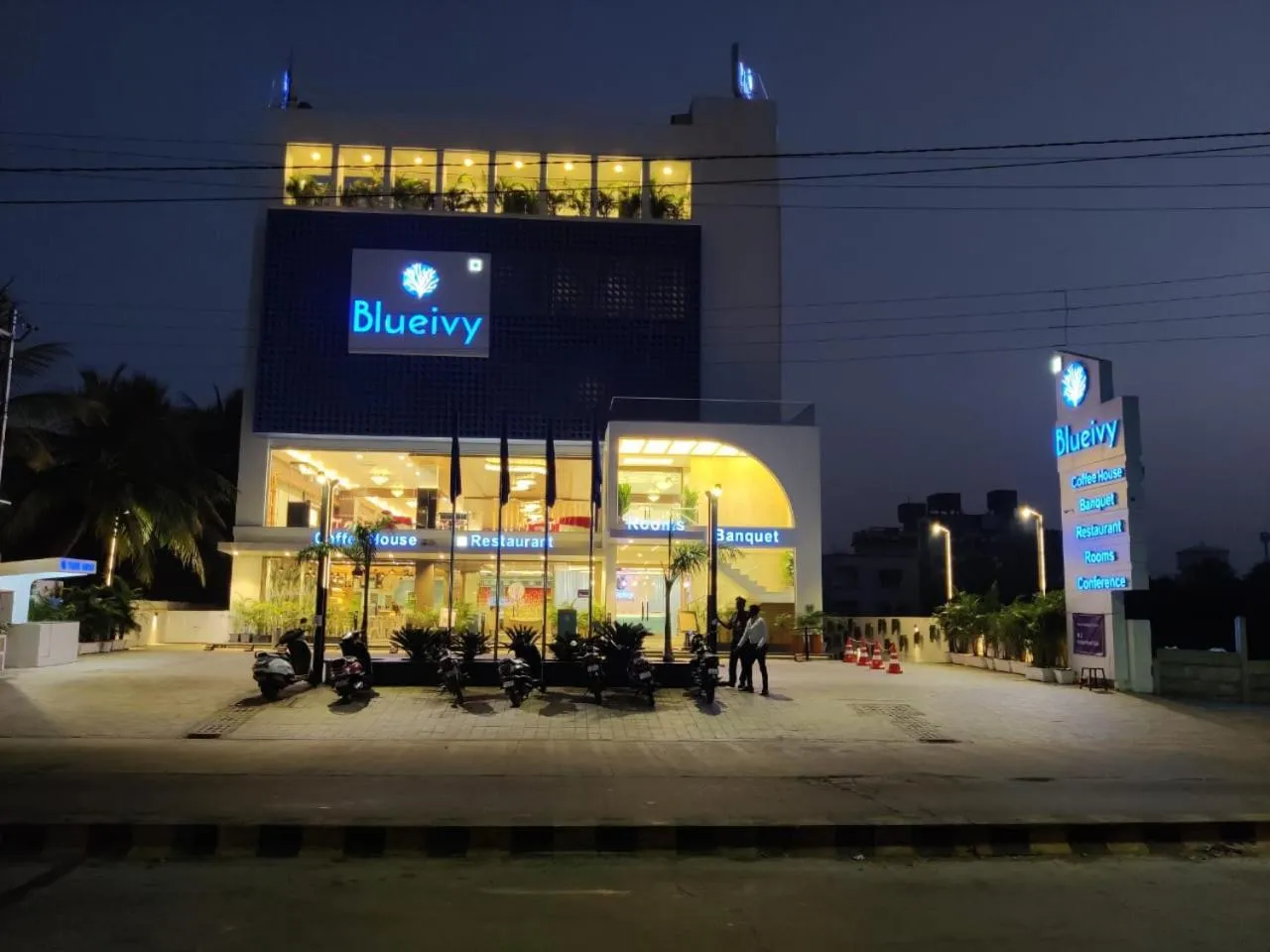 Property building in Hotel Blueivy Anand