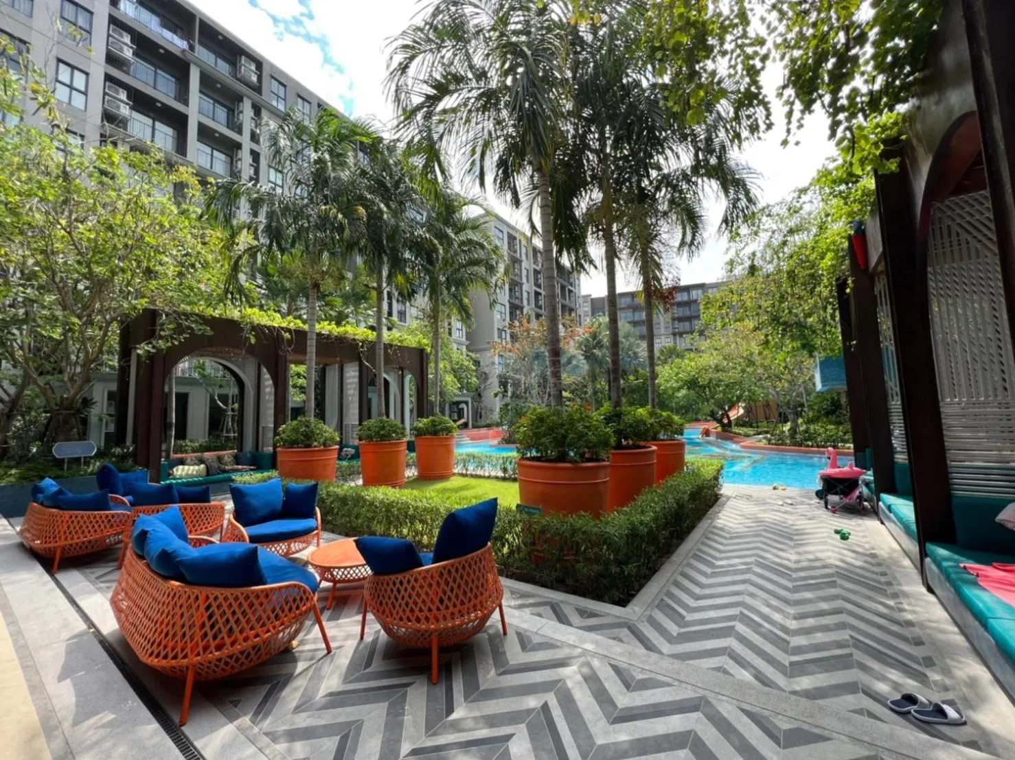 Patio in RoomQuest Hua-Hin Lahabana