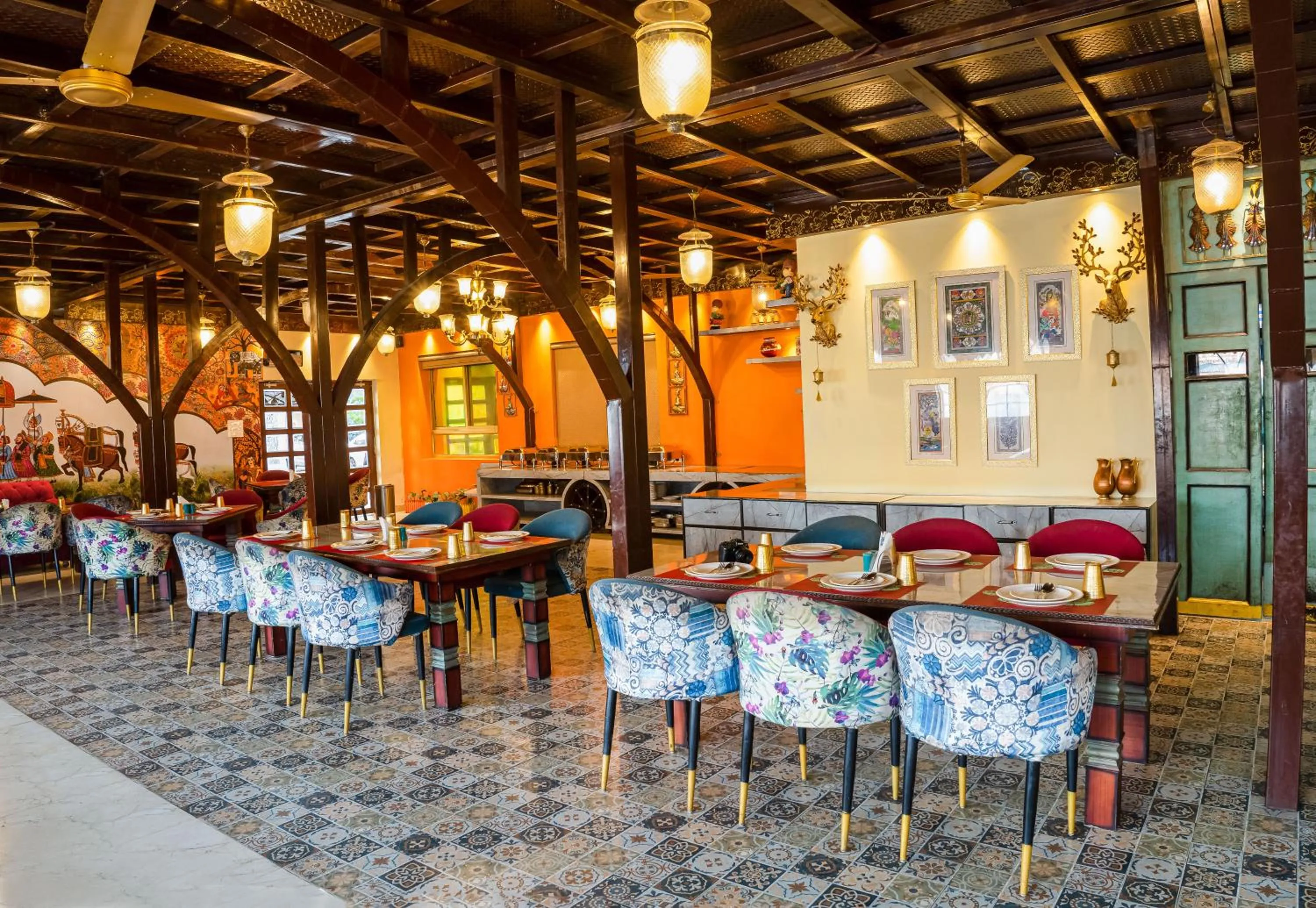 Restaurant/places to eat in The Neeraj Ganga Heritage Palace