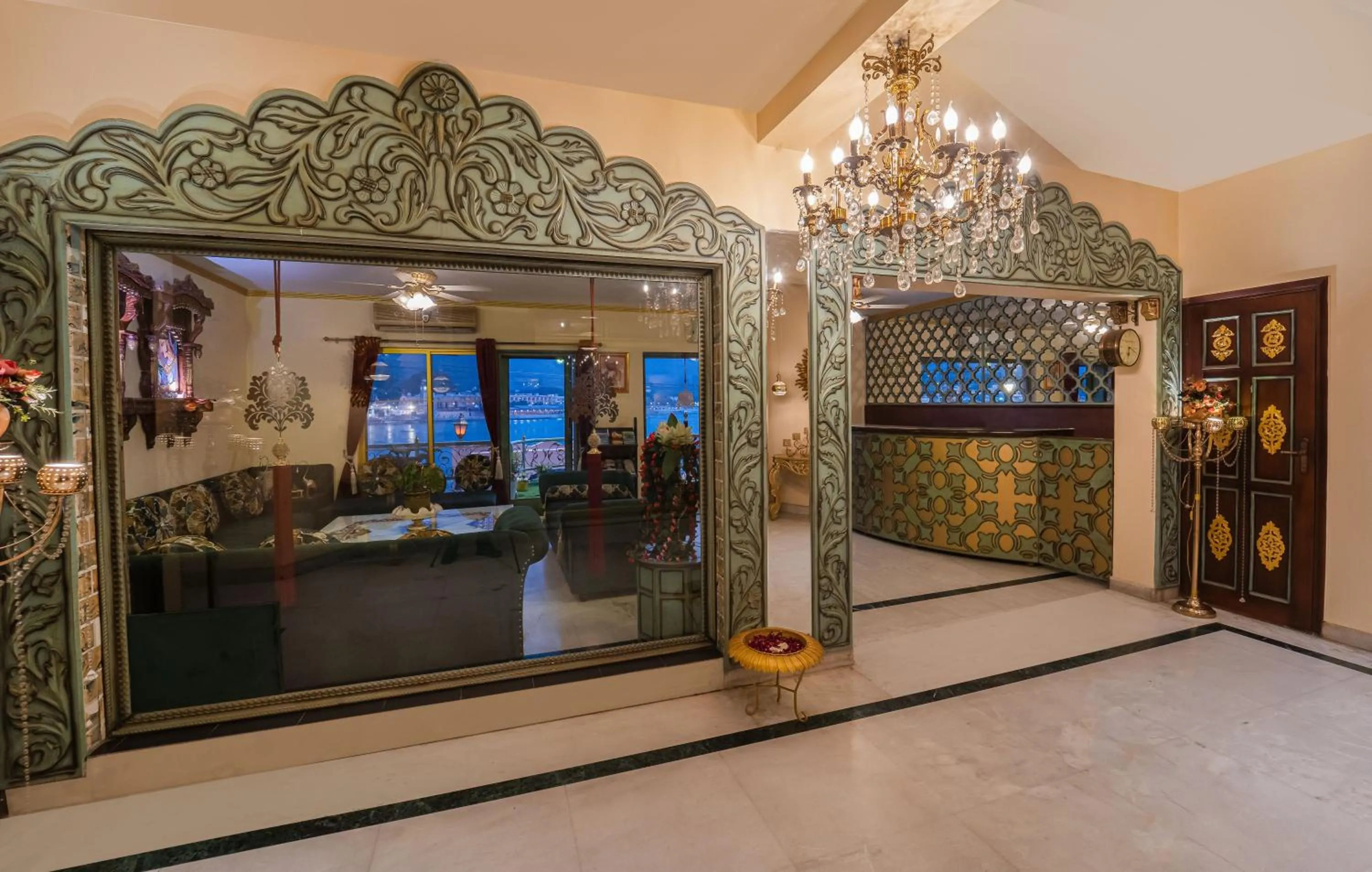 Lobby or reception in The Neeraj Ganga Heritage Palace