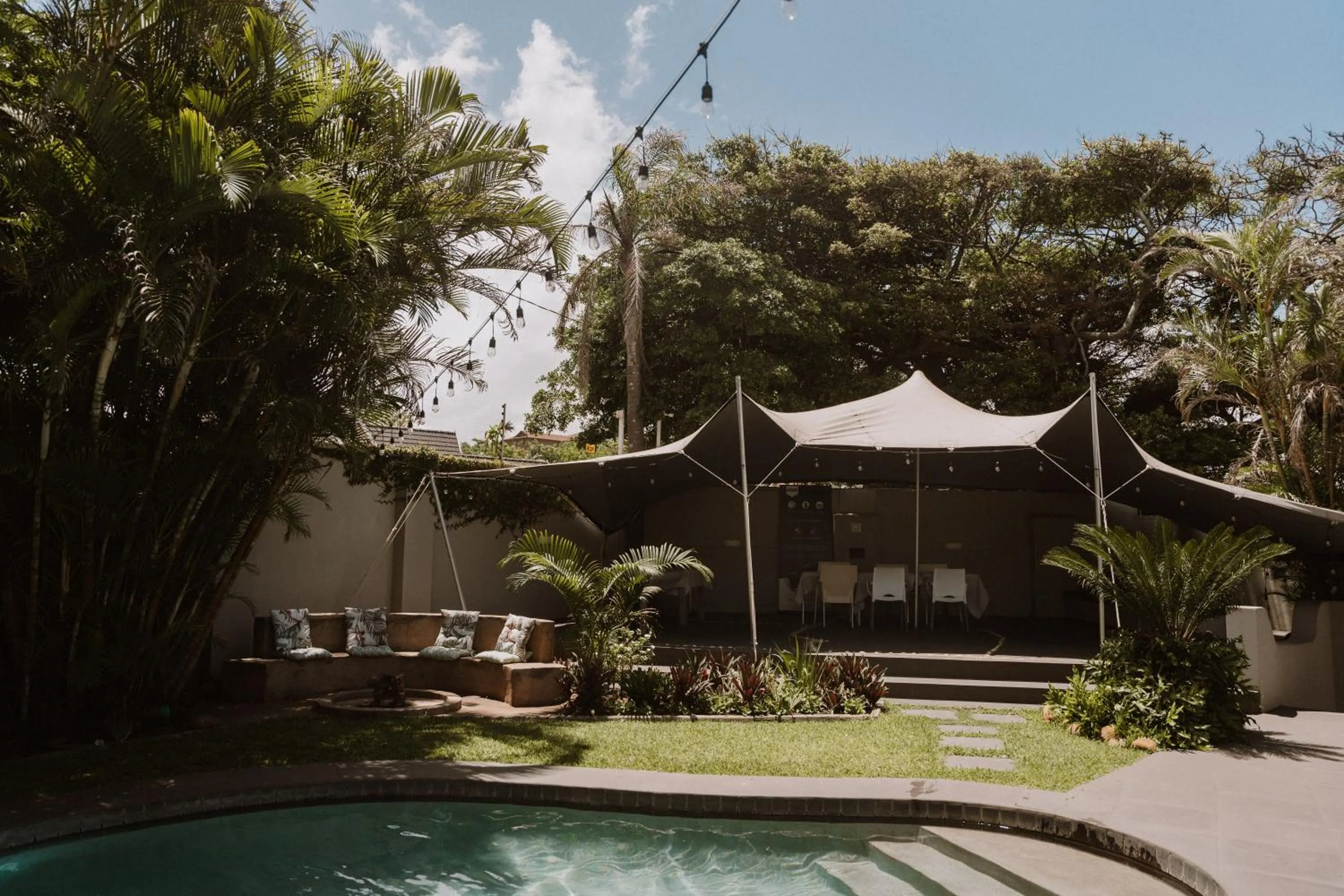 Patio in Caza Beach Guesthouse