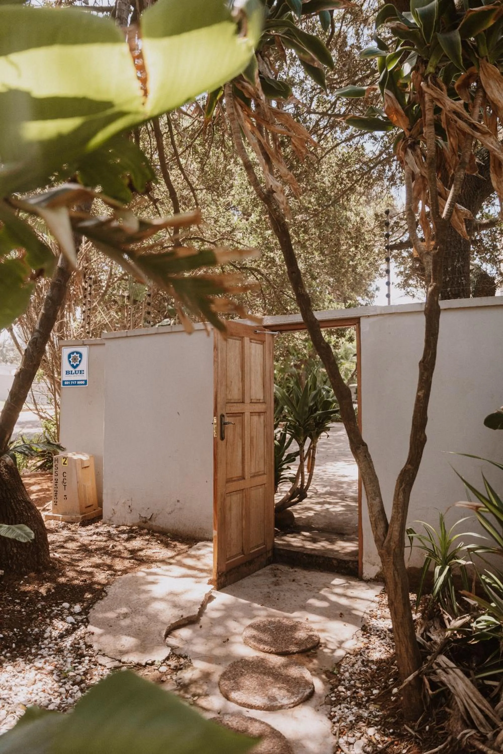 Facade/entrance in Caza Beach Guesthouse