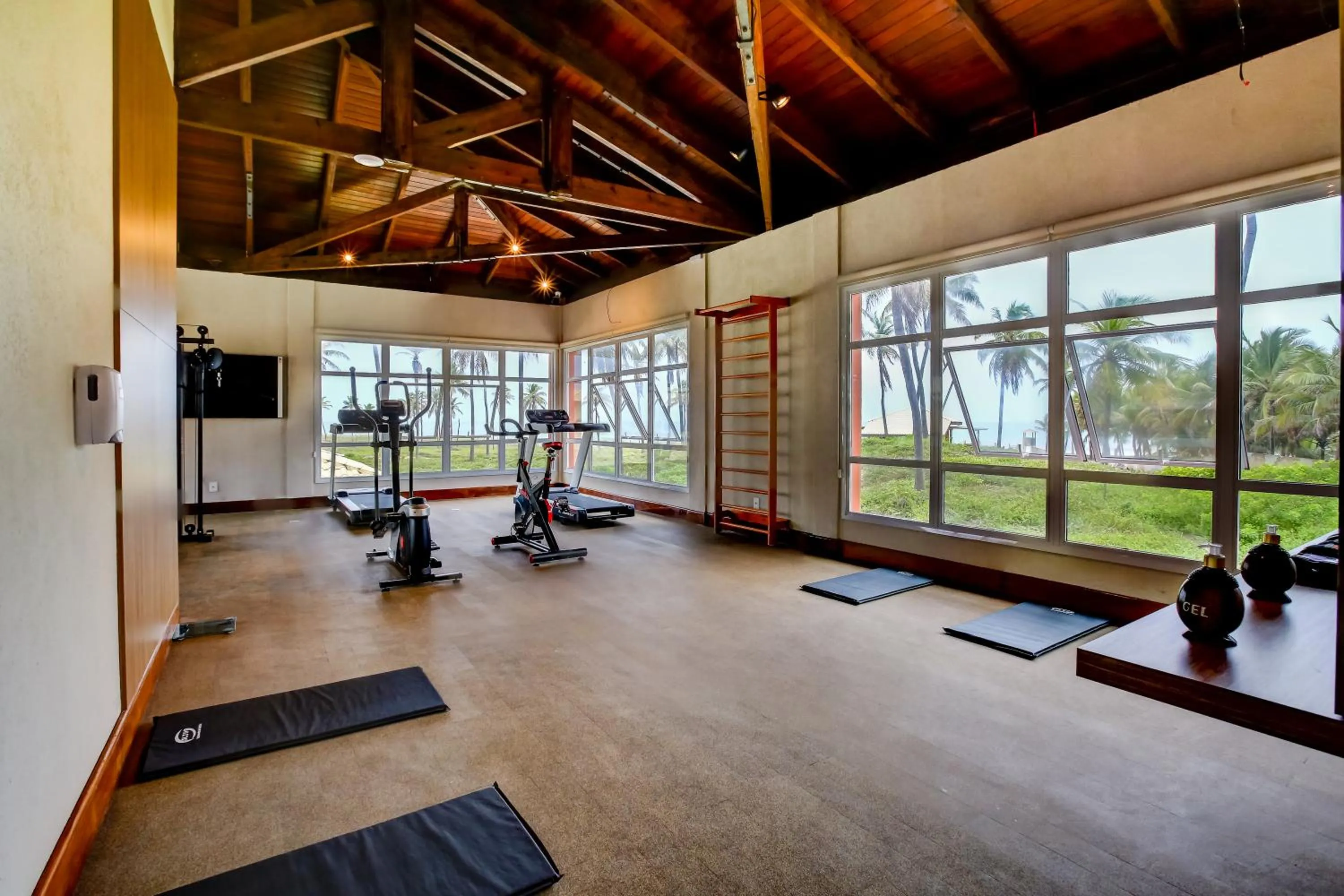 Fitness centre/facilities in Hotel Boutique & Spa Ponta de Inhambupe by Slaviero Hotéis