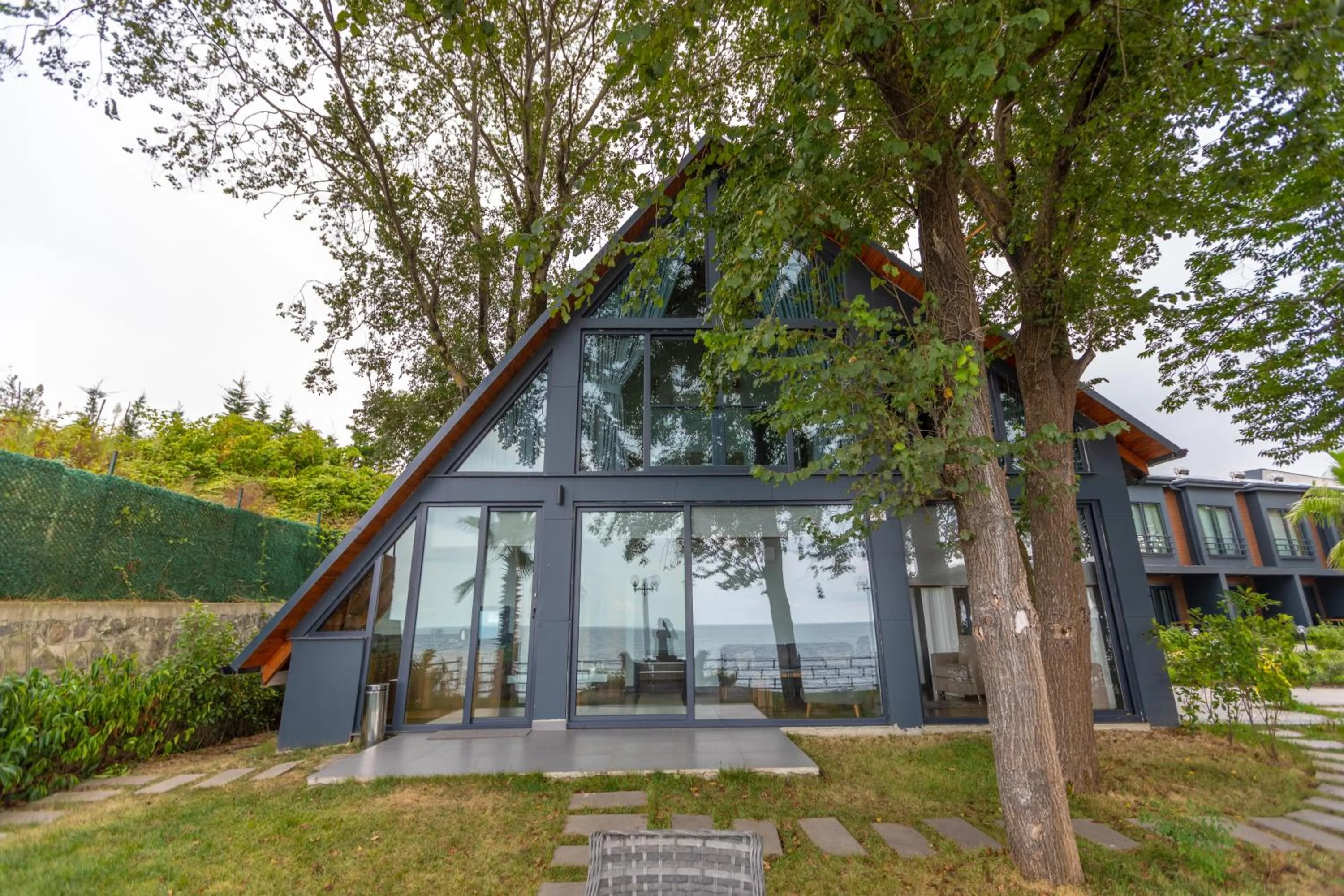 Garden in SANTANA OTEL