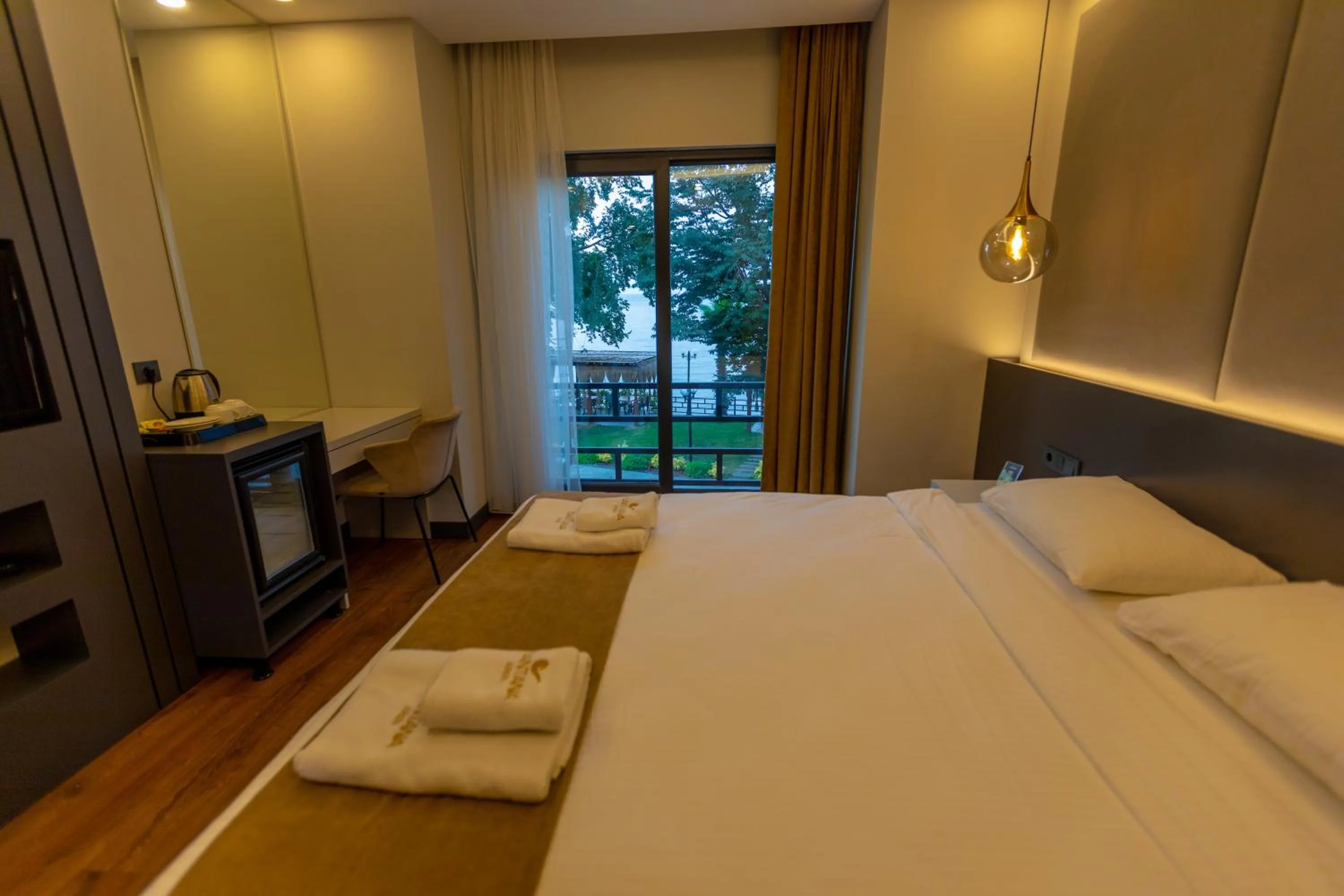 Bedroom, Bed in SANTANA OTEL