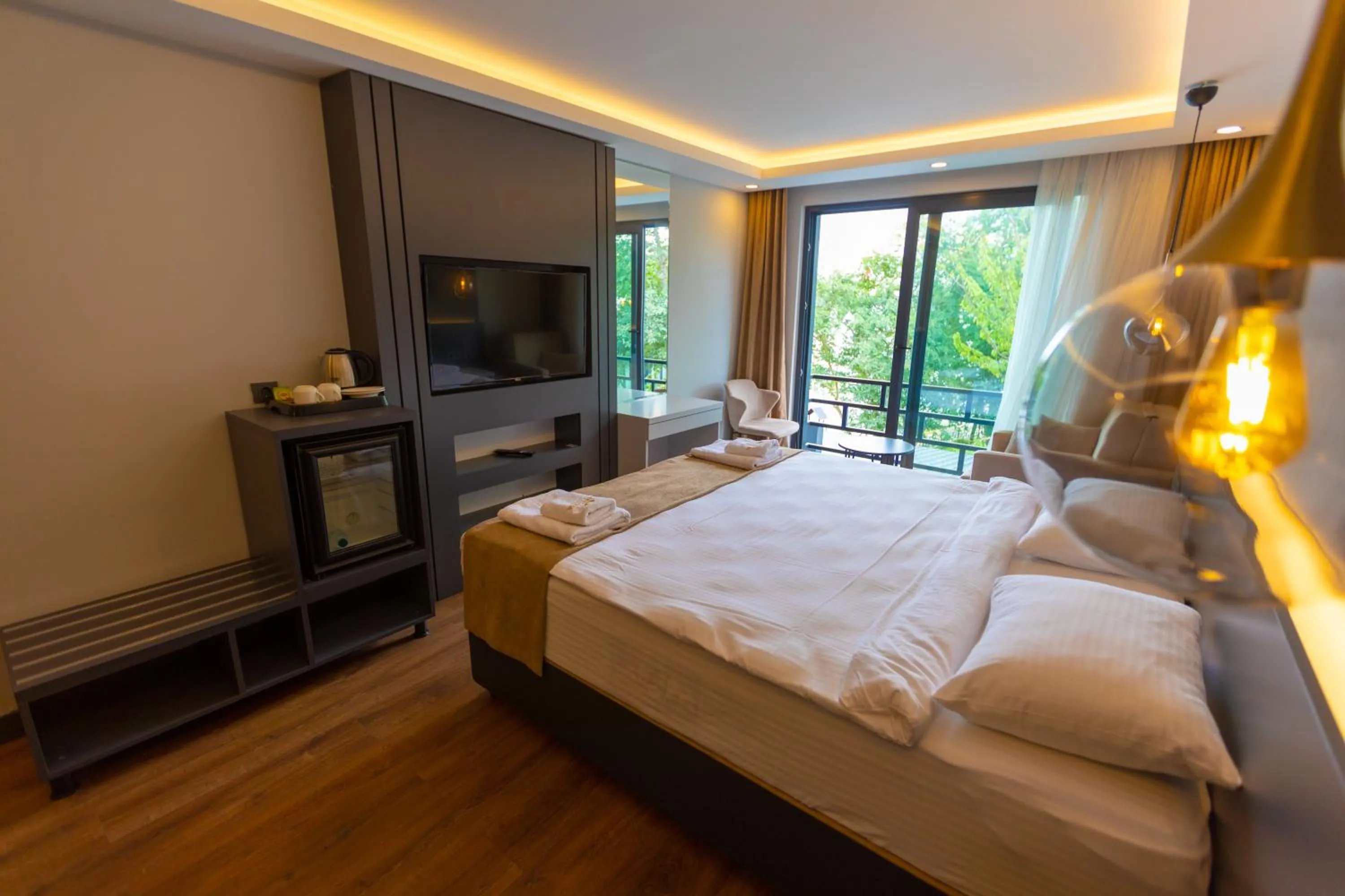 Photo of the whole room, Bed in SANTANA OTEL