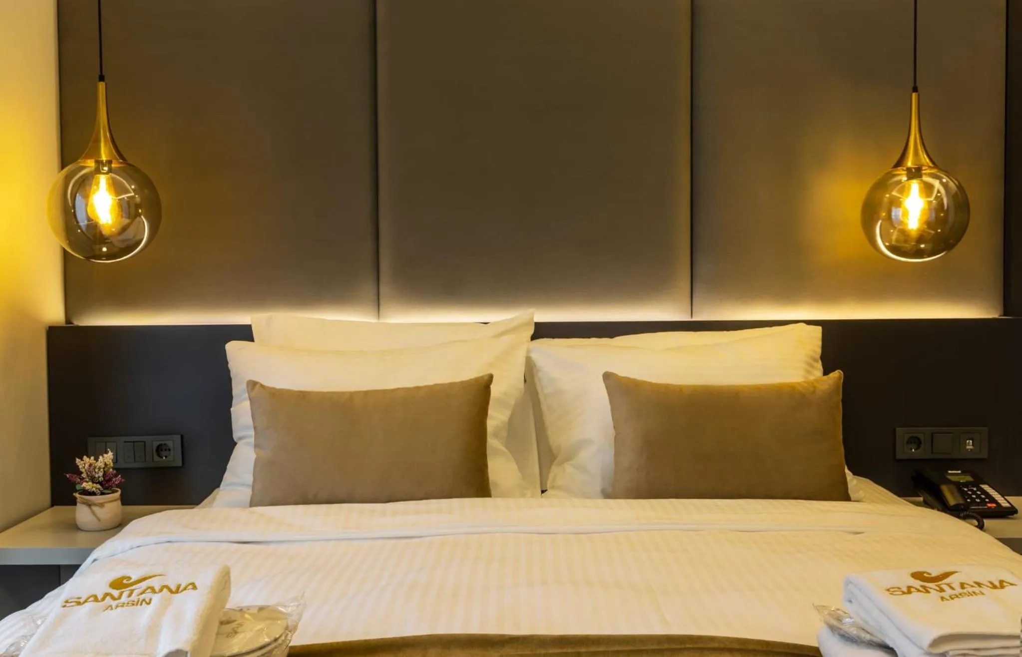 Bedroom, Bed in SANTANA OTEL