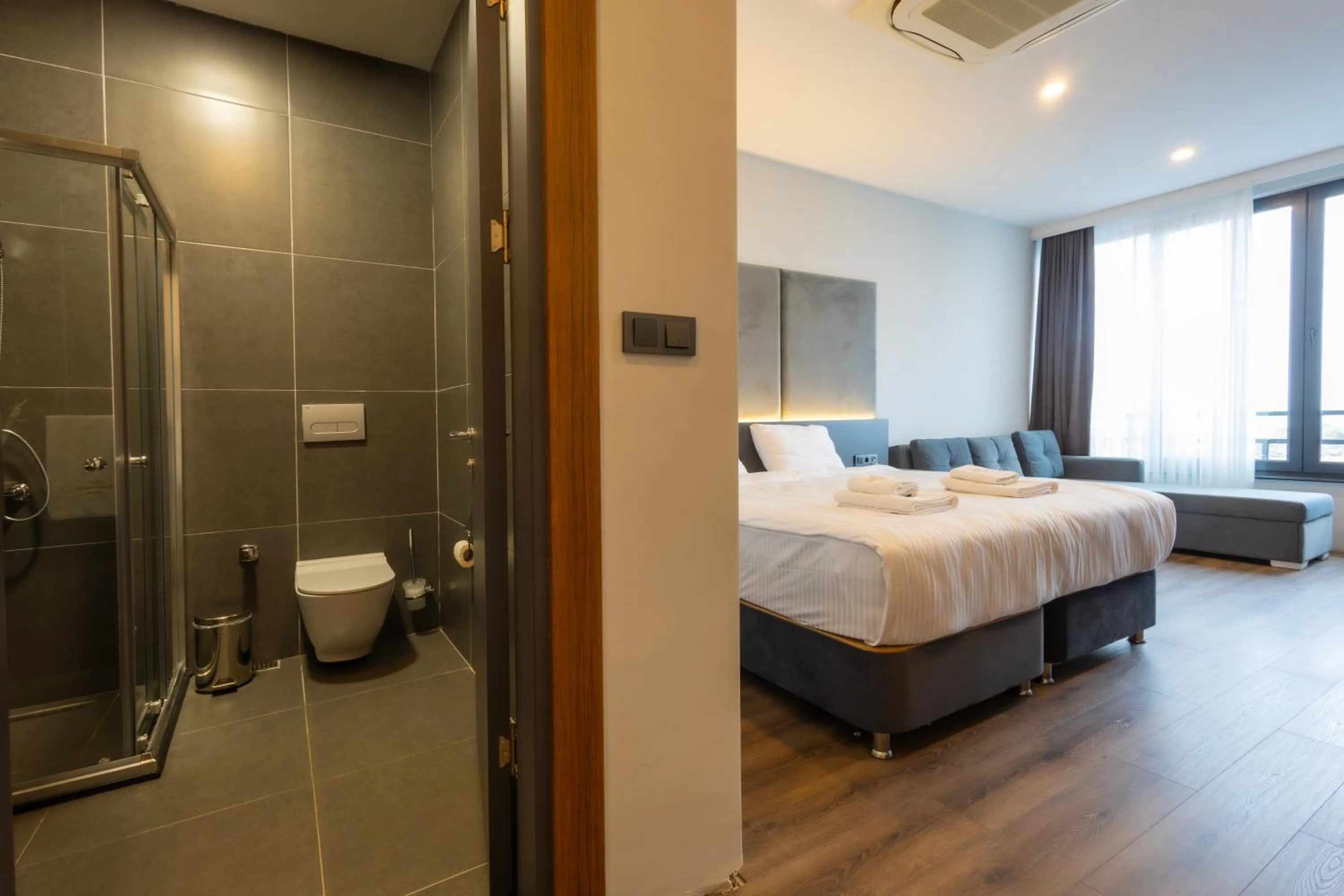 Bathroom, Bed in SANTANA OTEL