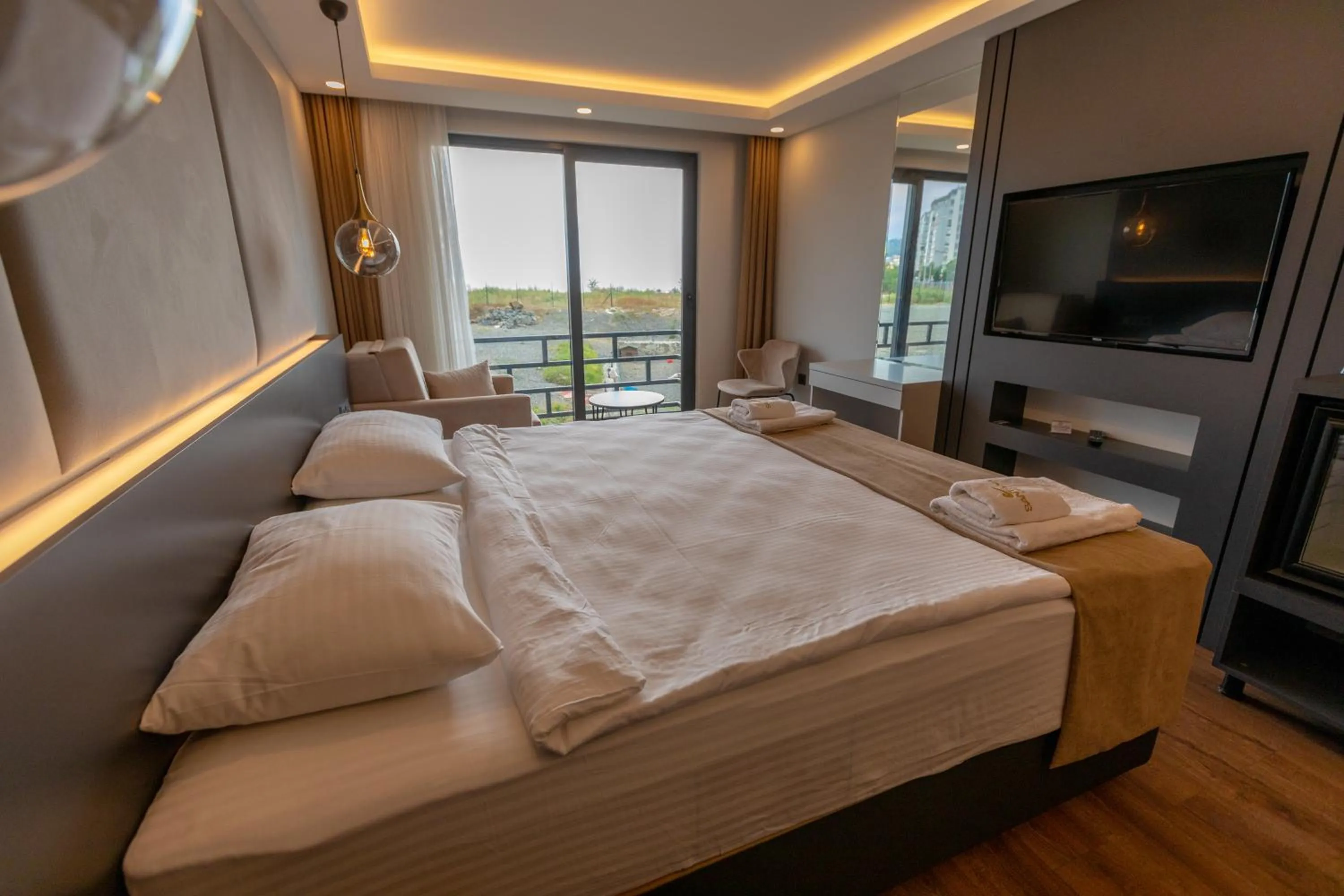 Photo of the whole room, Bed in SANTANA OTEL