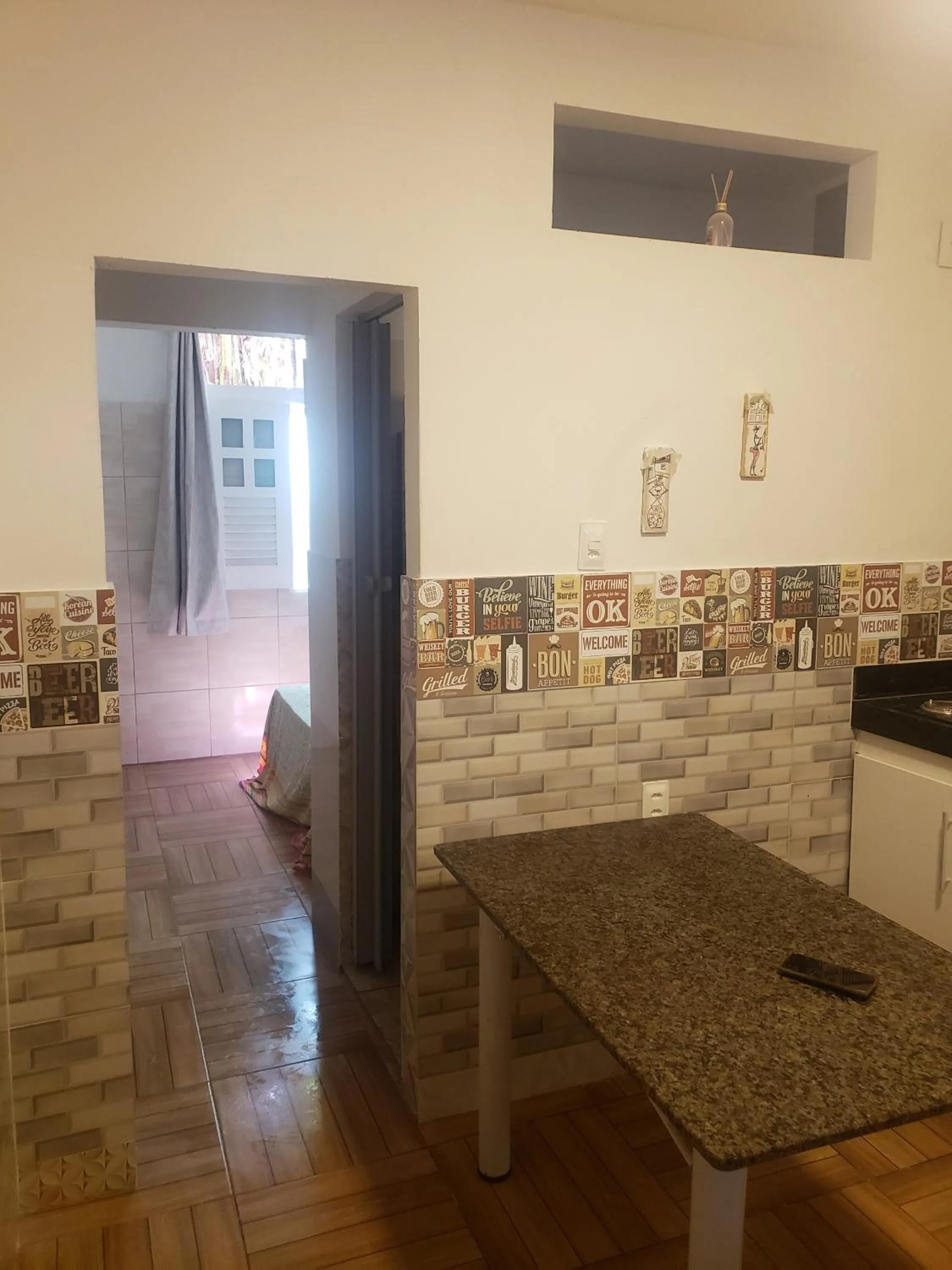 Dining area in Kitnet Perto da Primeira Praia