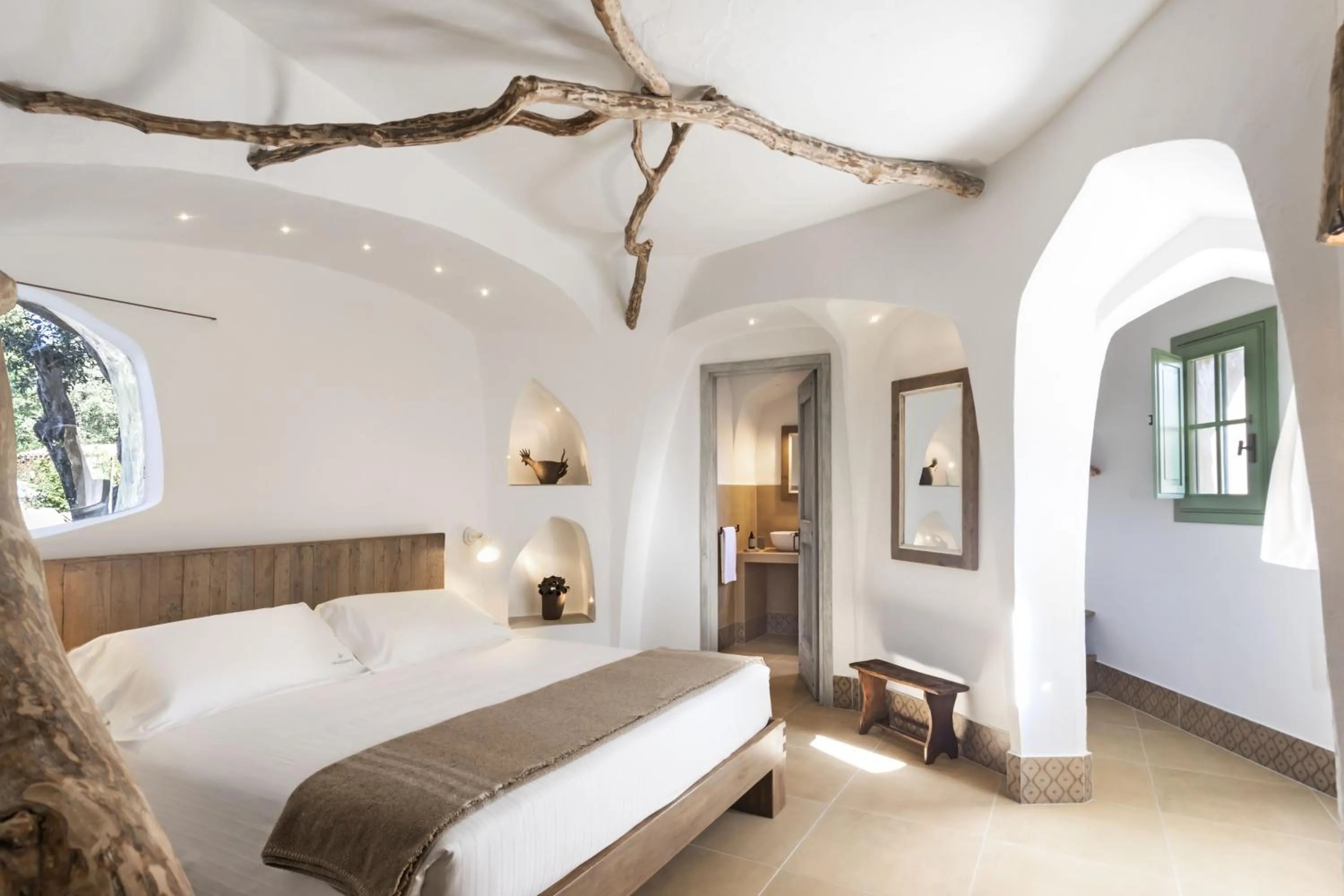 Bed in Gallicantu Stazzo Retreat