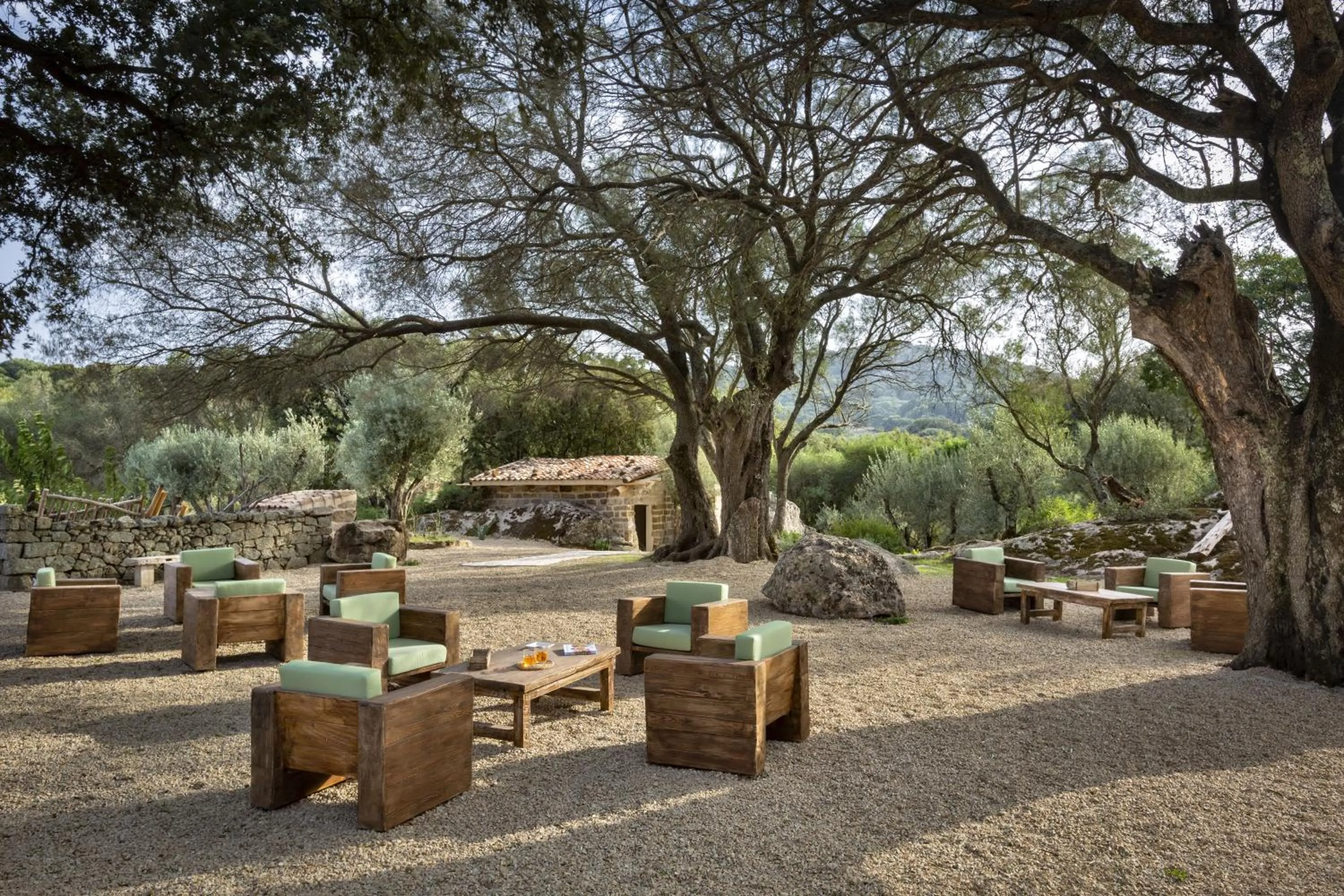 Patio in Gallicantu Stazzo Retreat