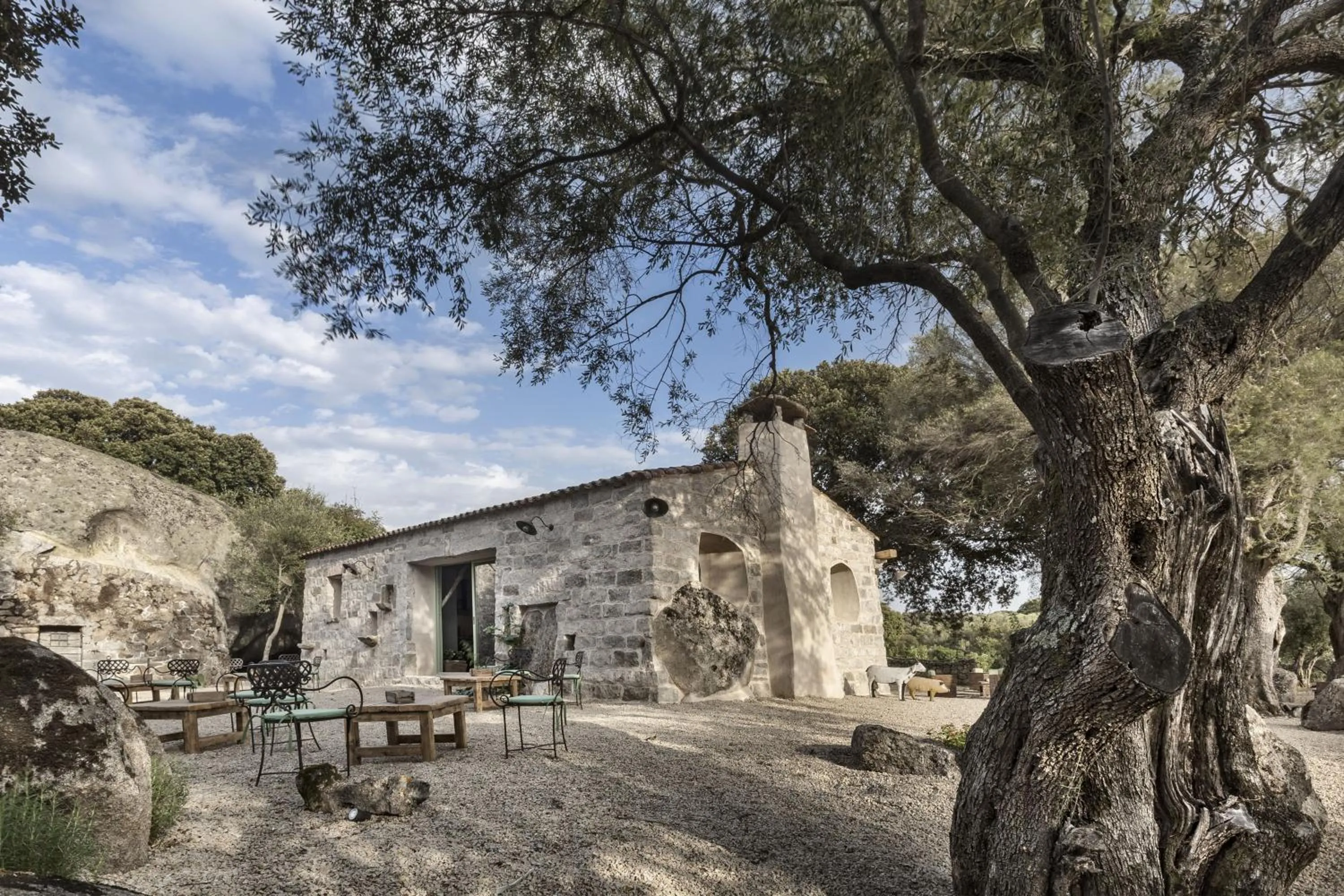 Property building in Gallicantu Stazzo Retreat