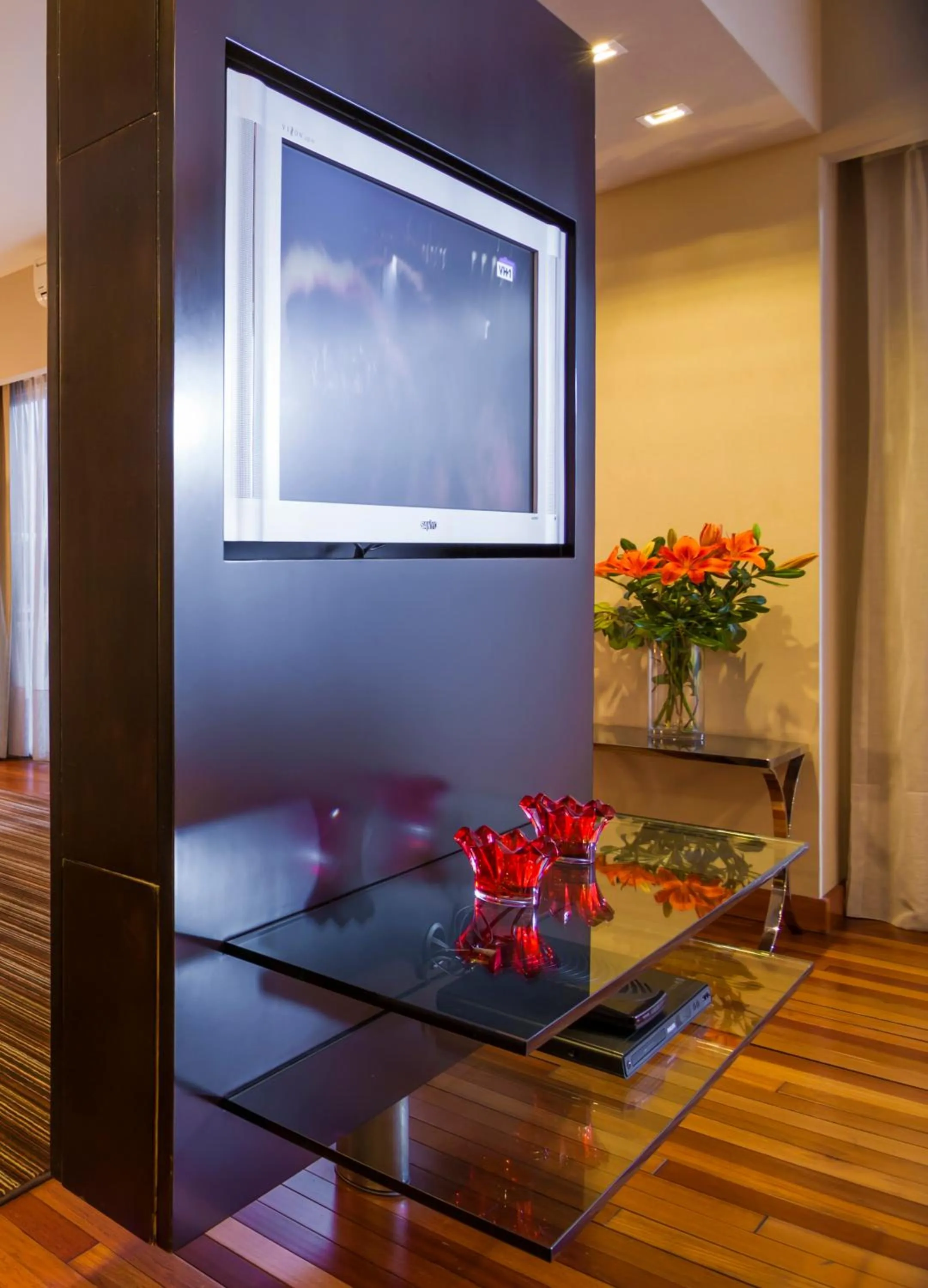 TV and multimedia in The Glu Boutique Hotel - Palermo Soho