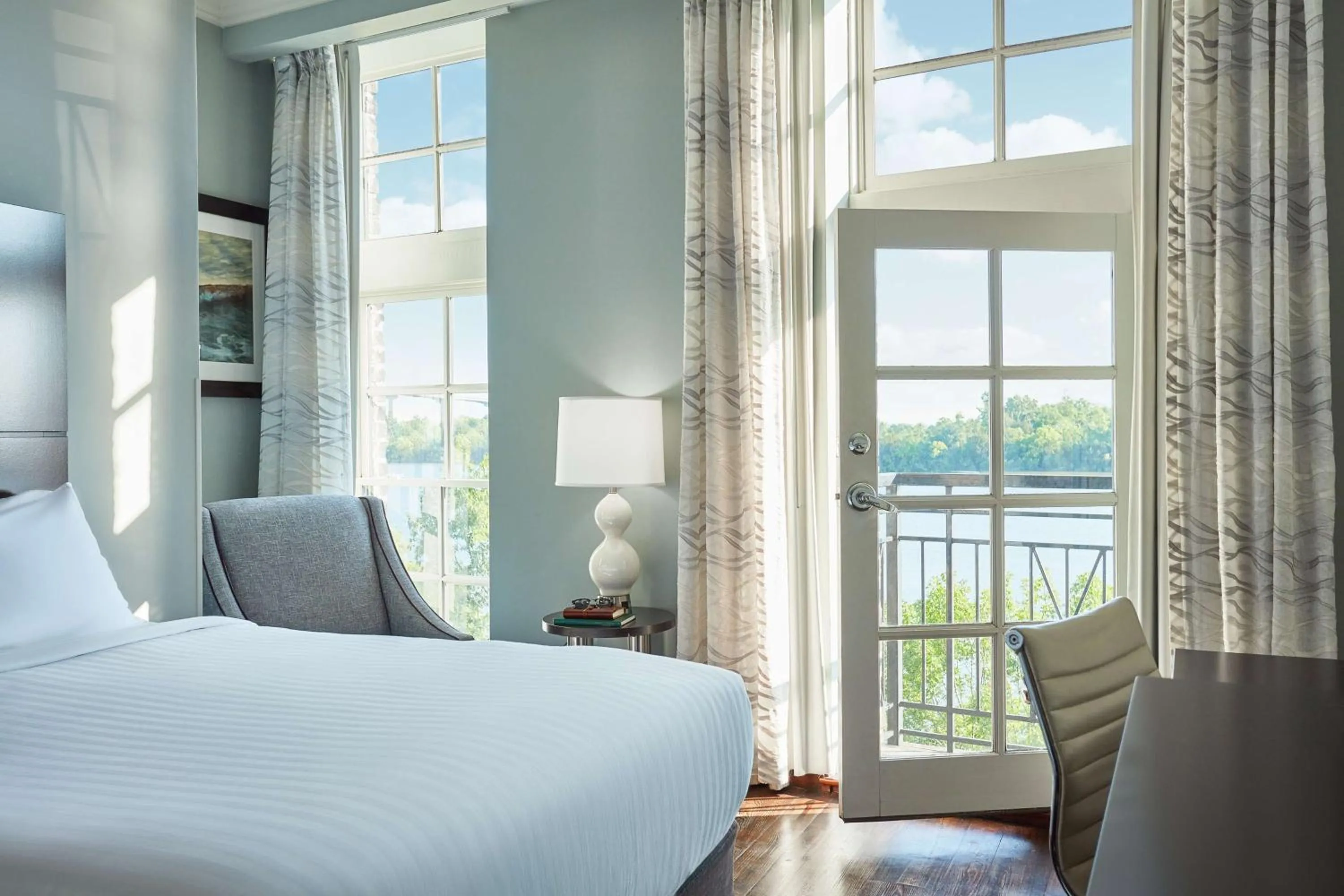 Bed in The Cotton Sail Hotel Savannah - Tapestry Collection by Hilton