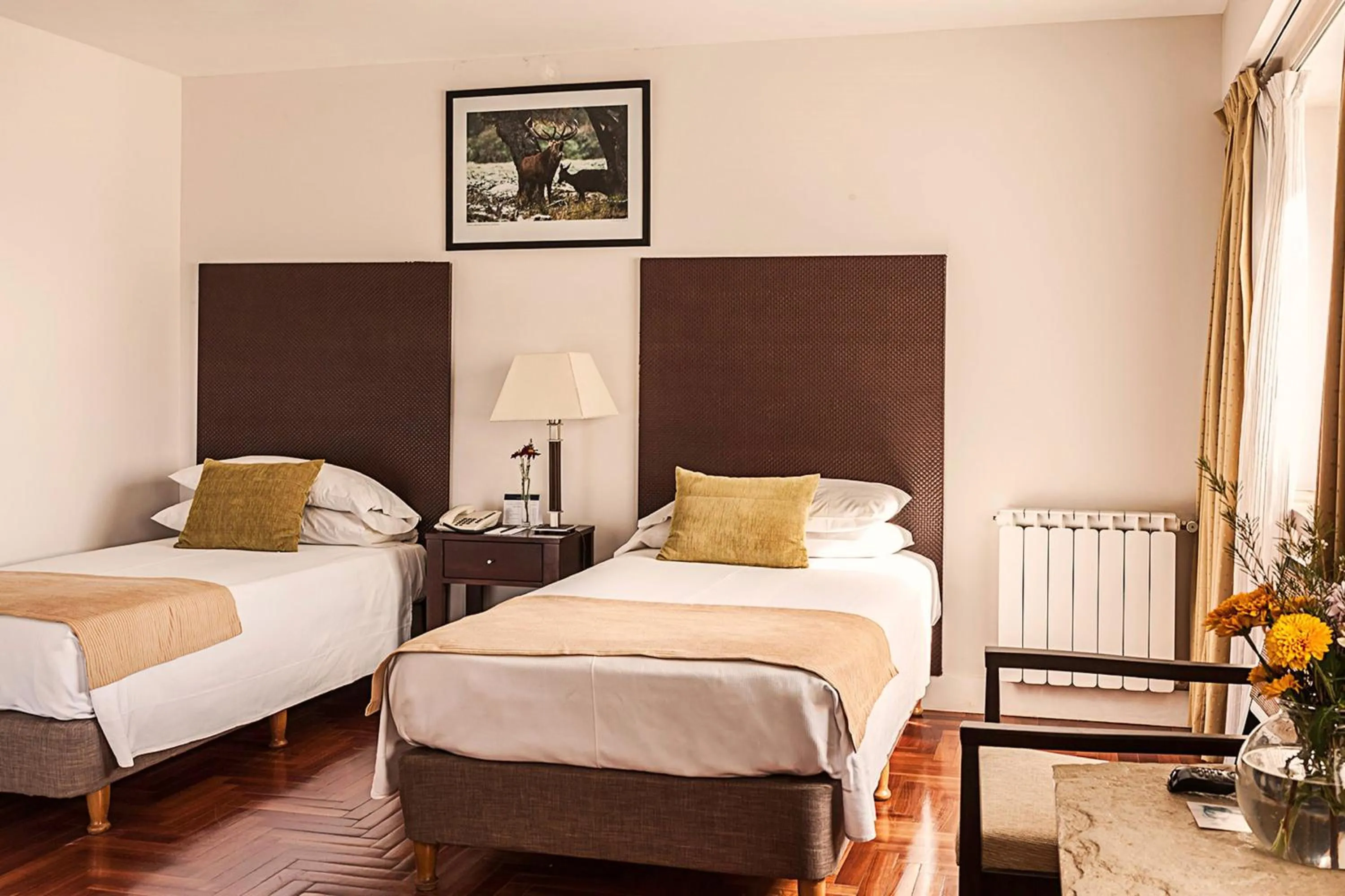 Photo of the whole room, Bed in Sheraton Bariloche Hotel