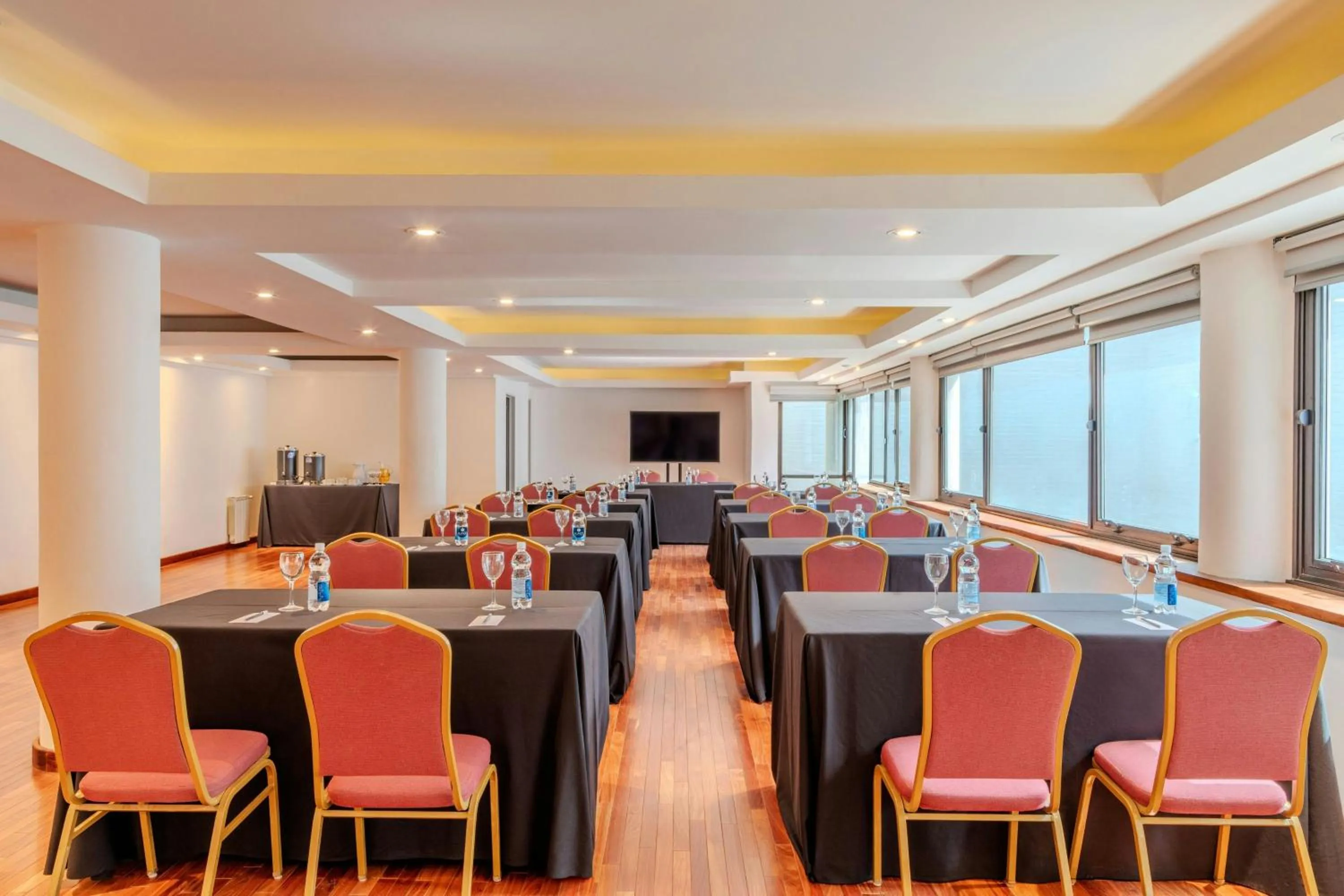 Meeting/conference room in Sheraton Bariloche Hotel