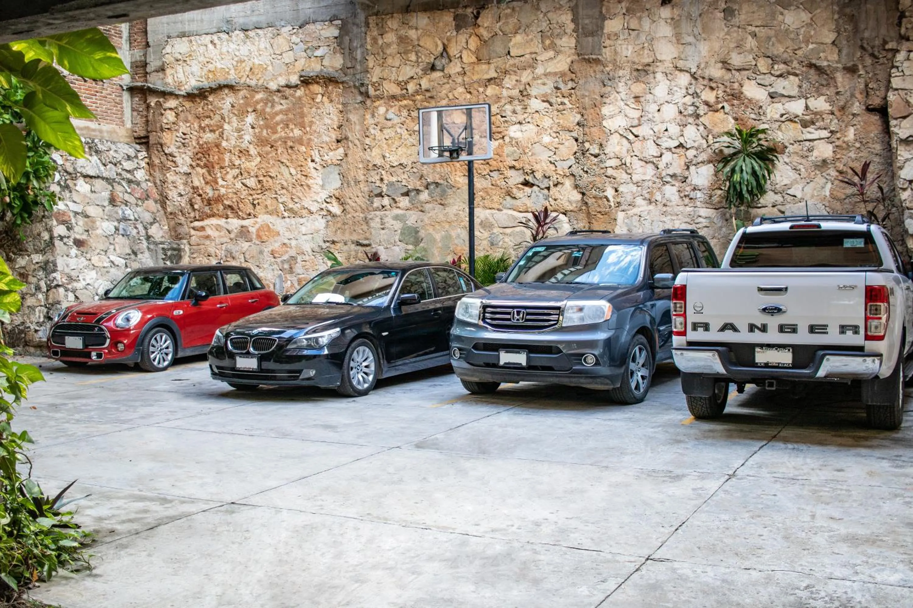 Parking in Hotel El Mirador