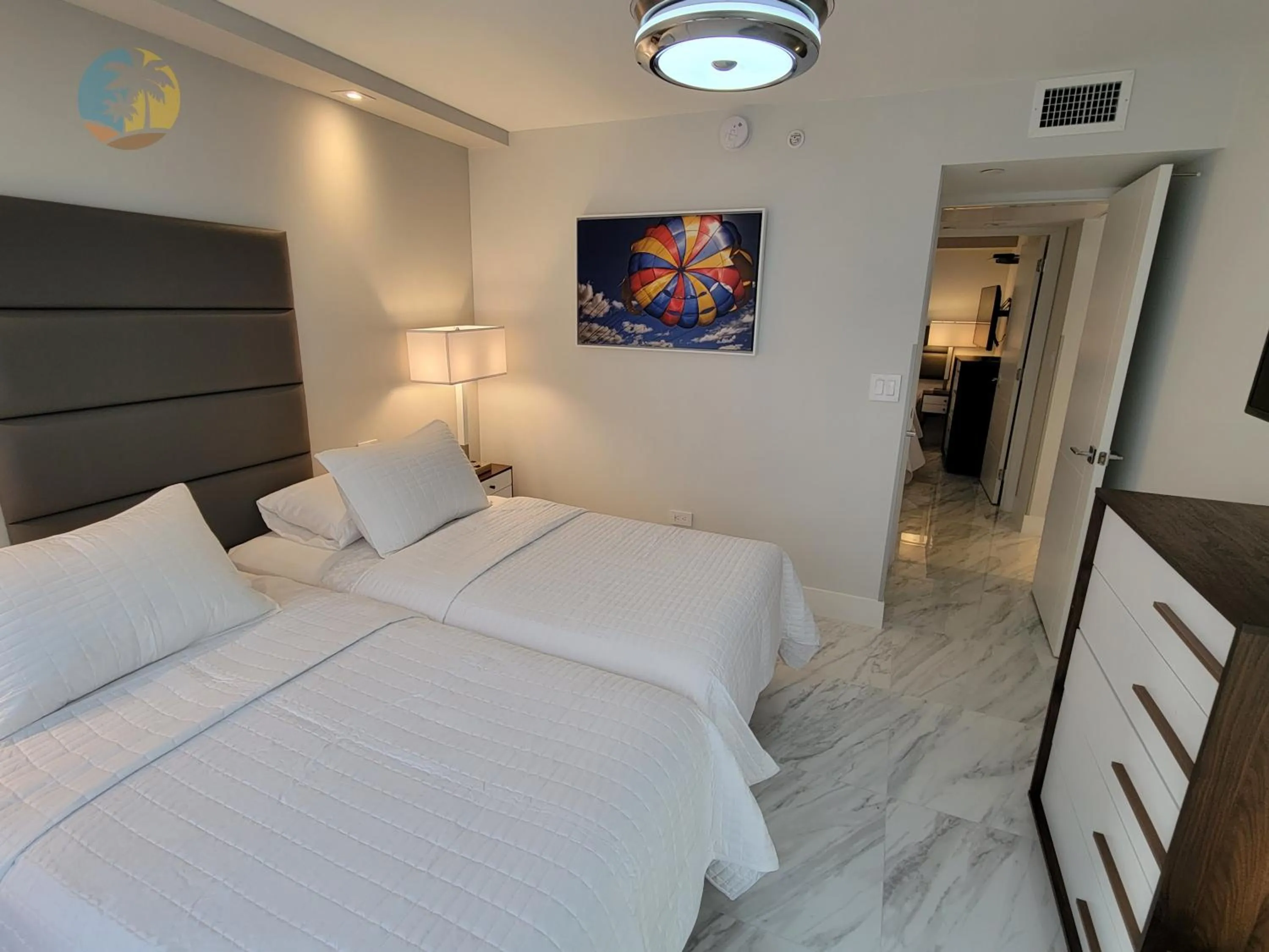 Bed in Deluxe Beach Resort - HORA RENTALS