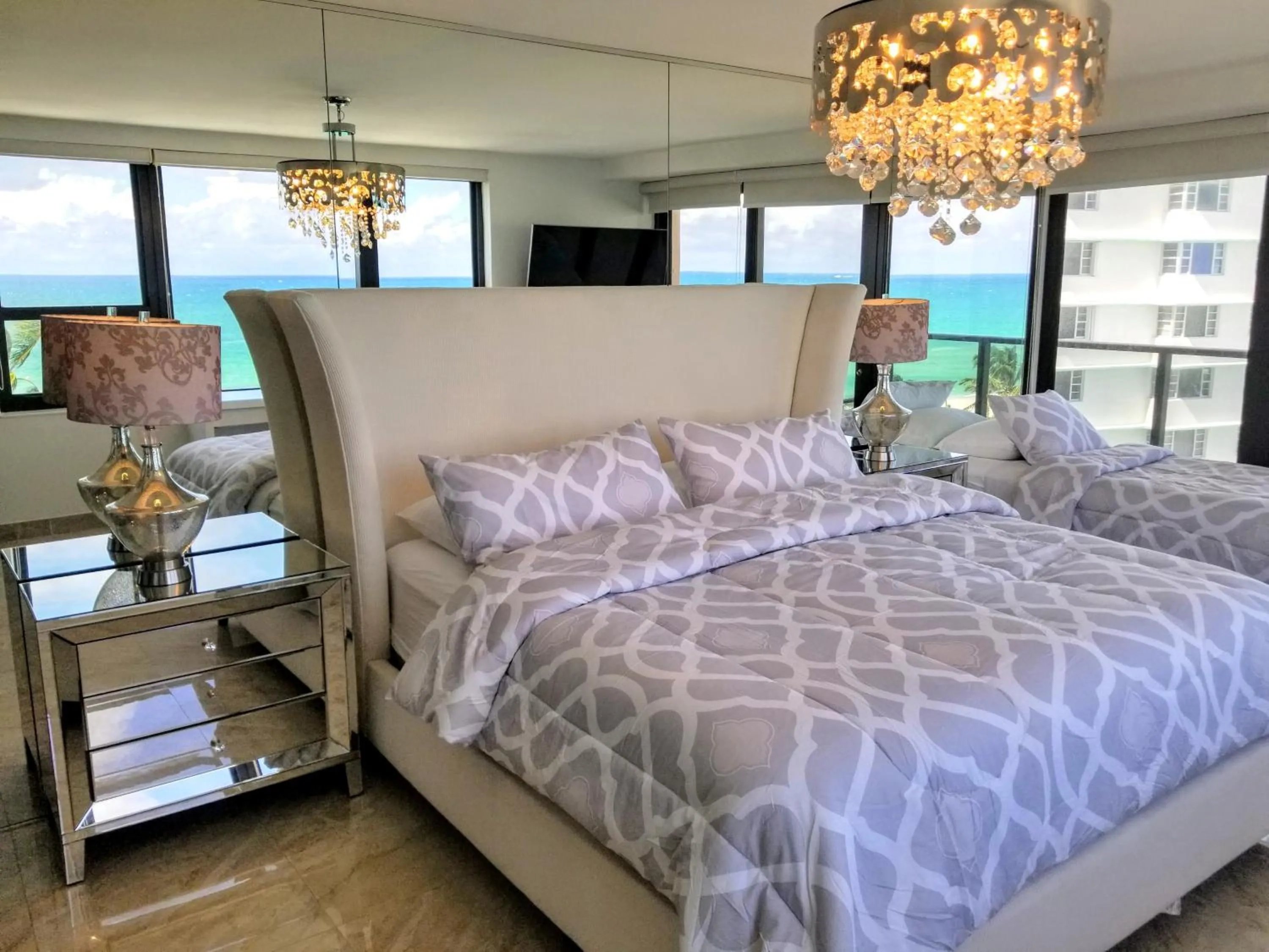 Bed in Deluxe Beach Resort - HORA RENTALS