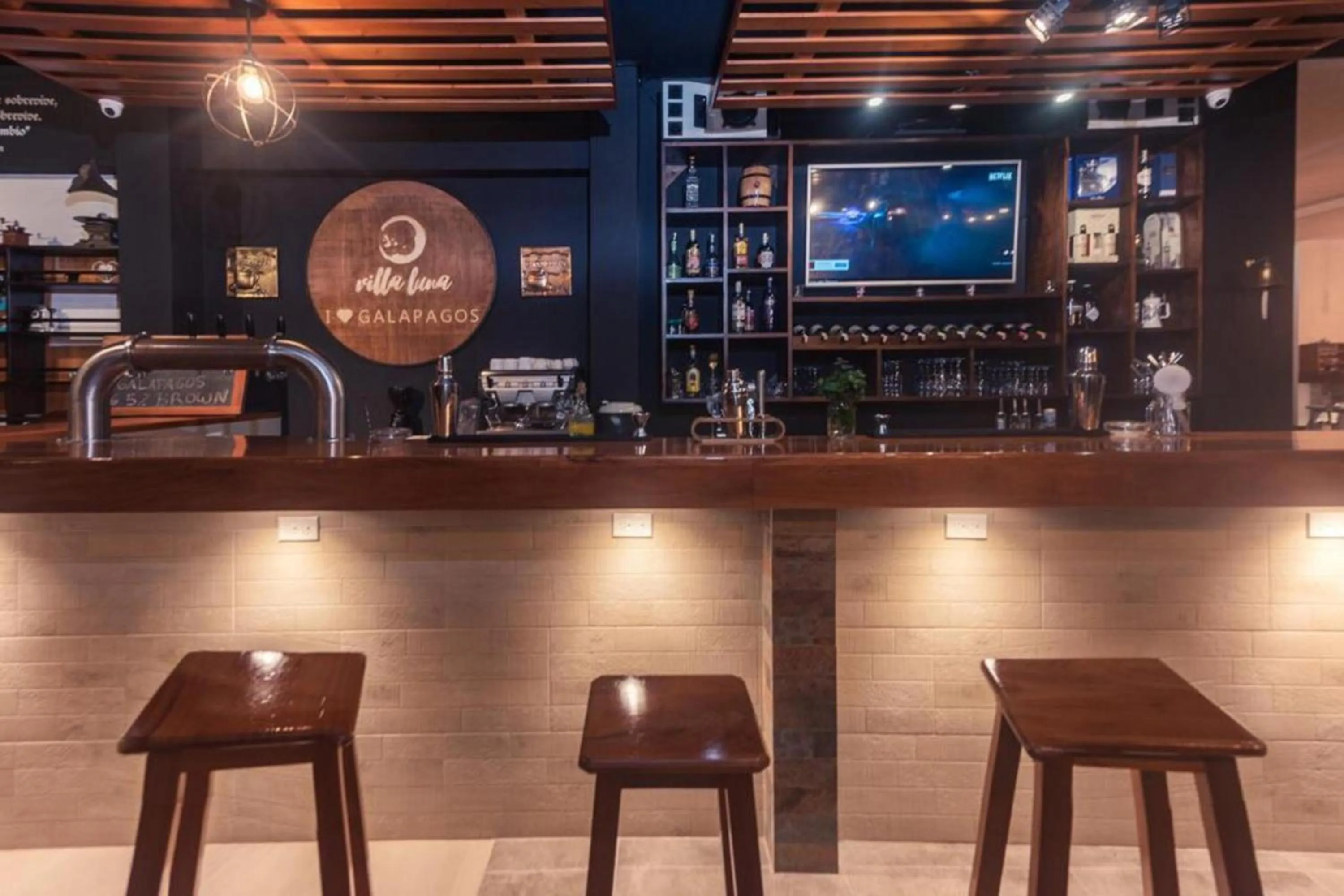 Property logo or sign in Galapagos Native